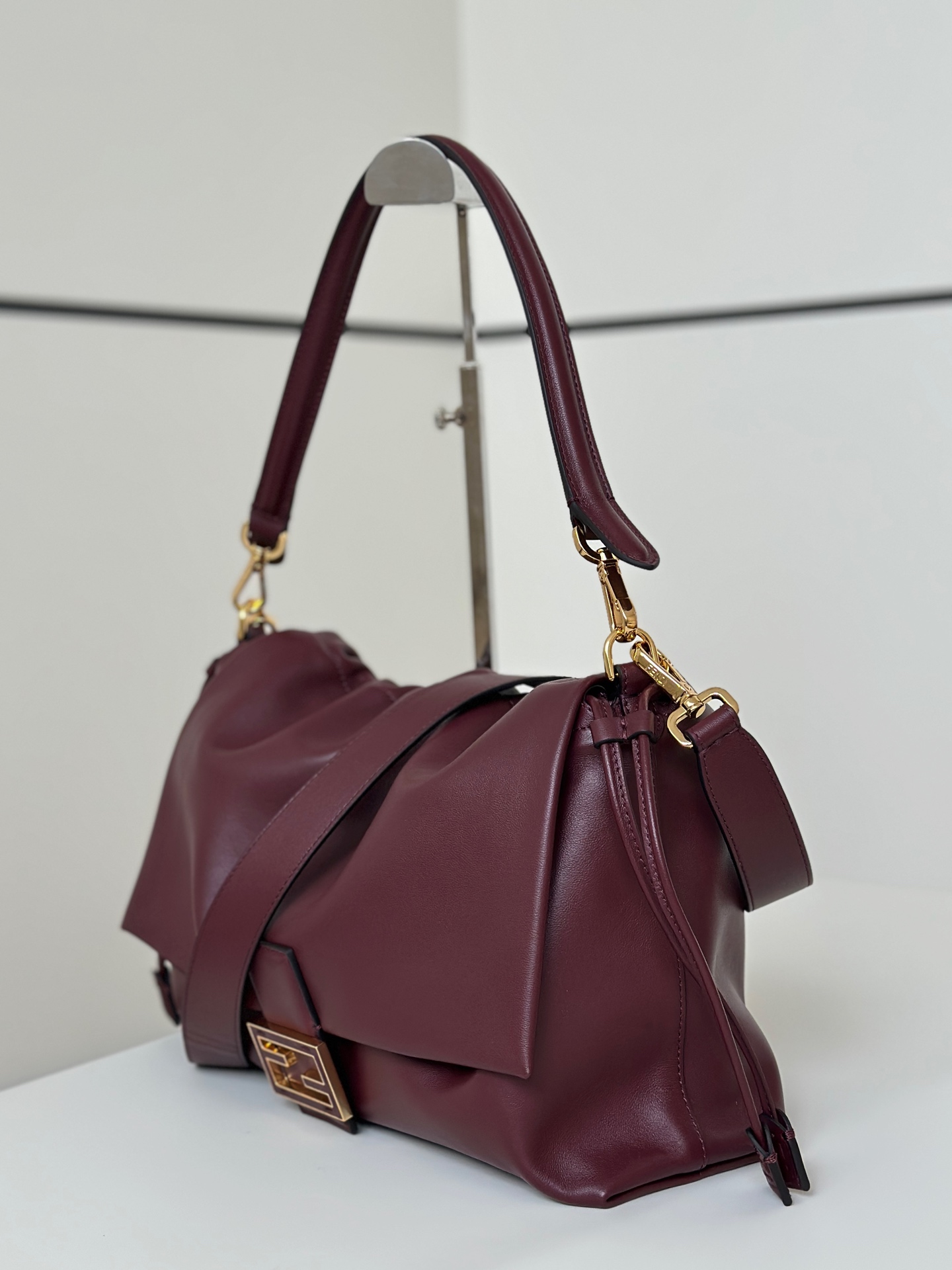 Fendi Mamma Baguette Large Lambskin Shoulder Bag - Burgundy 3 i1751098248765 5473 0 0