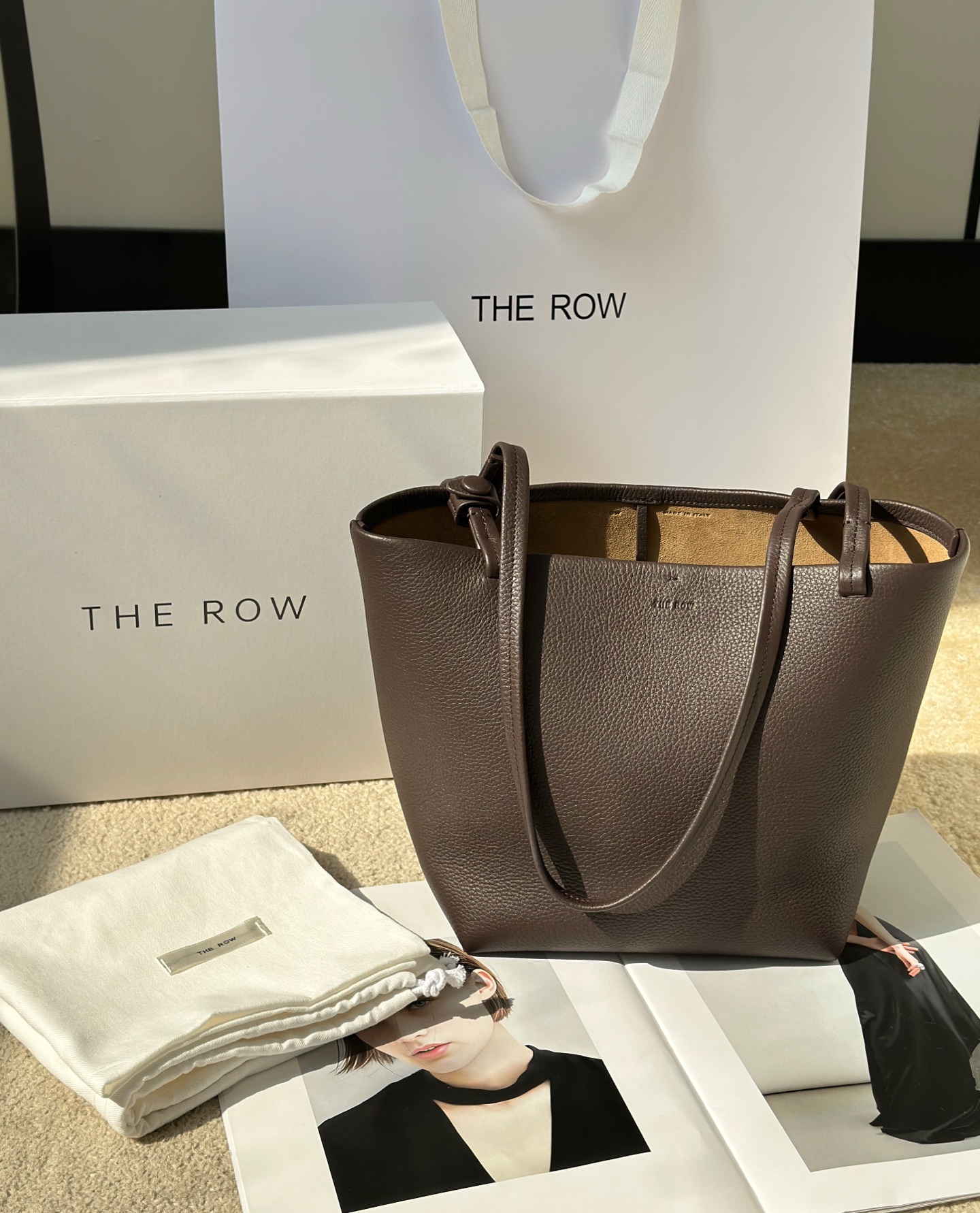 더로우 가방 75952 The Row Bag
