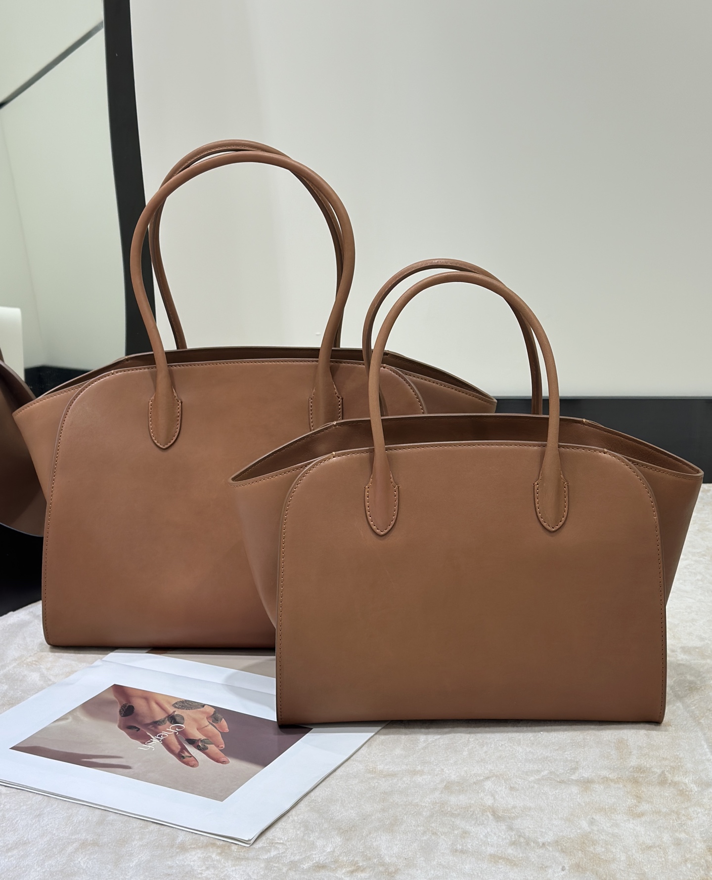 더로우 가방 76031 The Row Bag