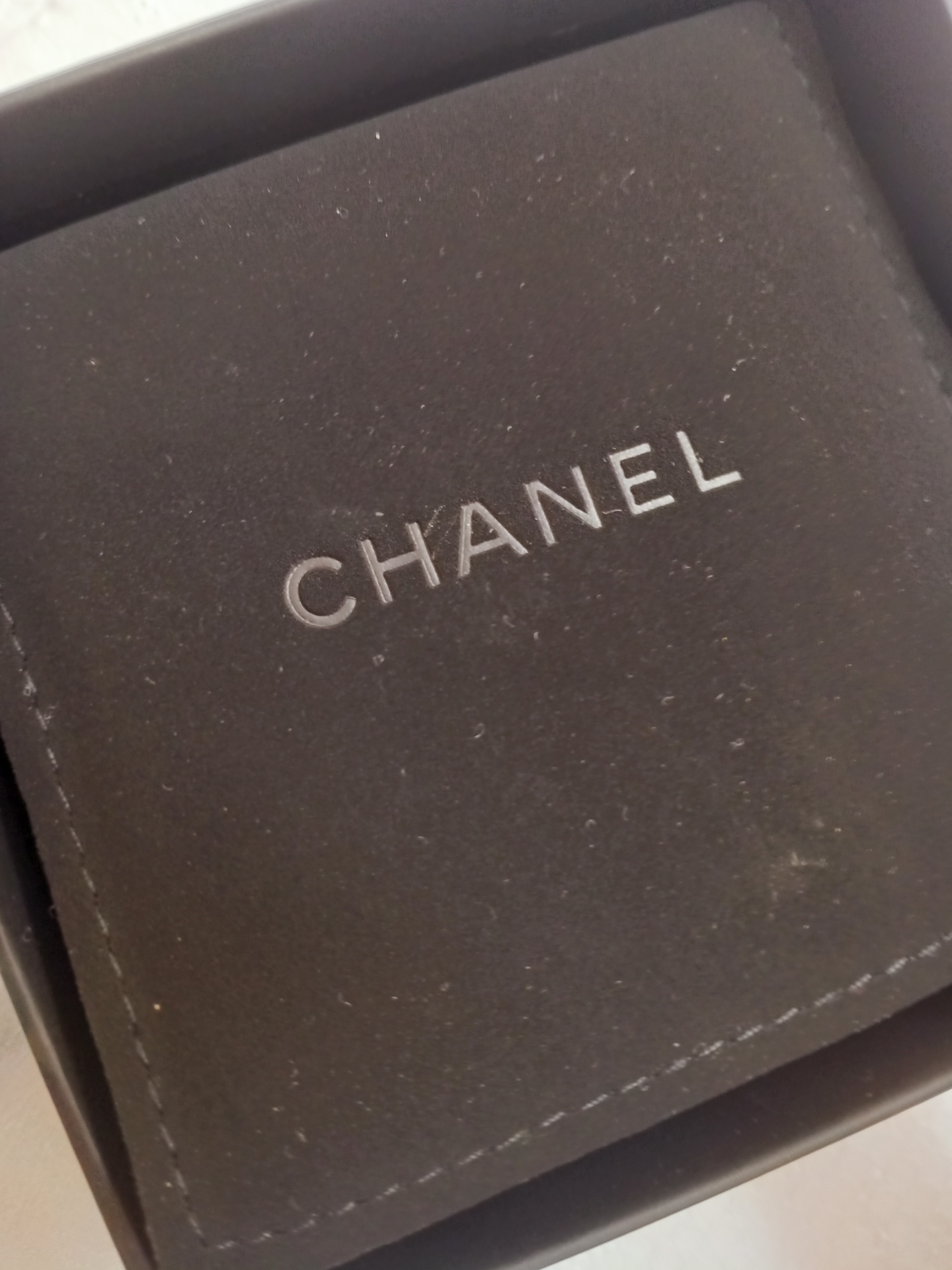 Chanel Classic CC Brooch - Silver, Fashionable, and Leisurely Style 7 i1711461670 992 0