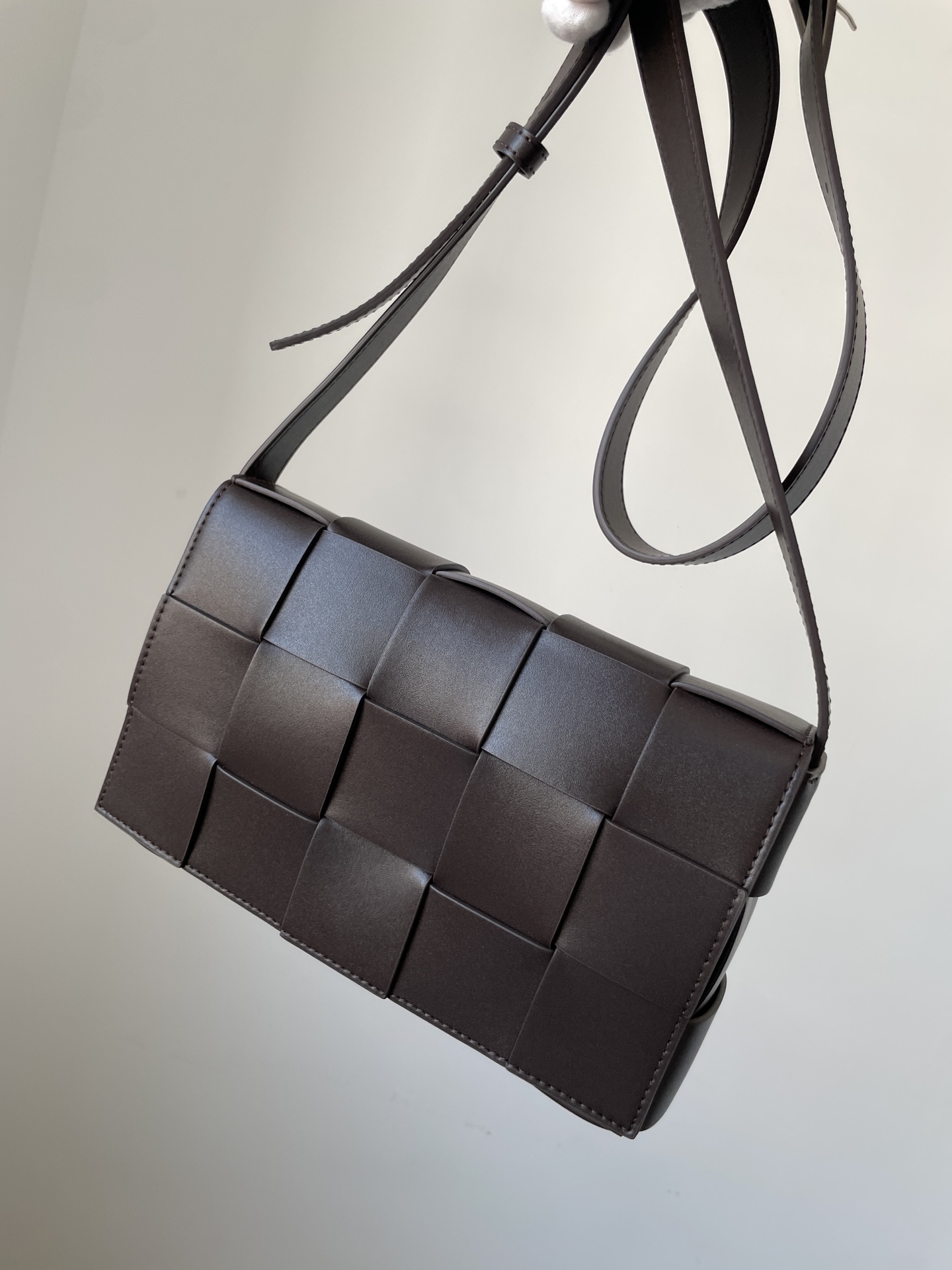 Bottega Veneta Cassette Bag, Coffee Leather Woven Crossbody, Adjustable Strap 2 i1742620641636 992 0 7