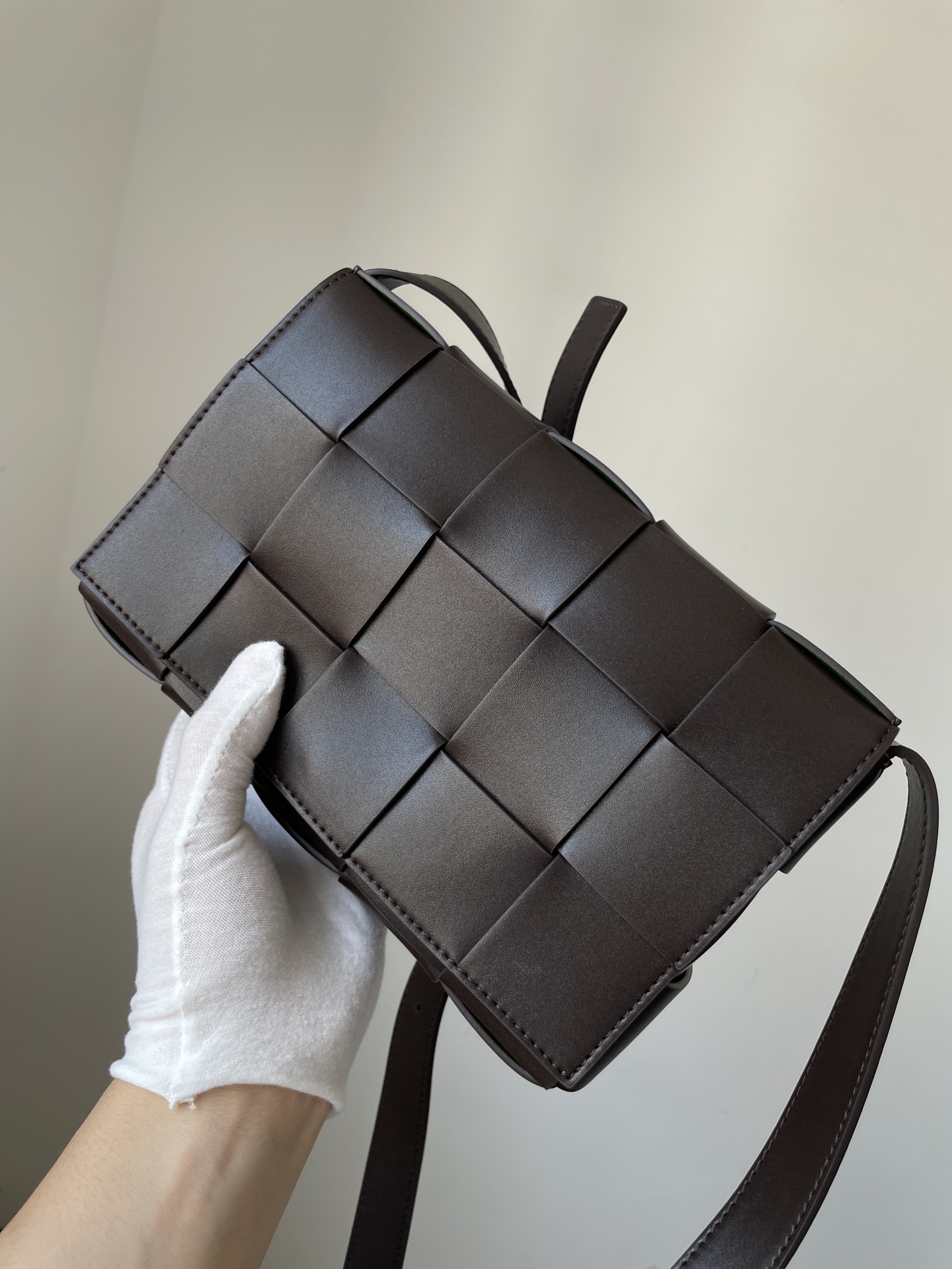 Bottega Veneta Cassette Bag, Coffee Leather Woven Crossbody, Adjustable Strap 4 i1742620643071 7673 0 1