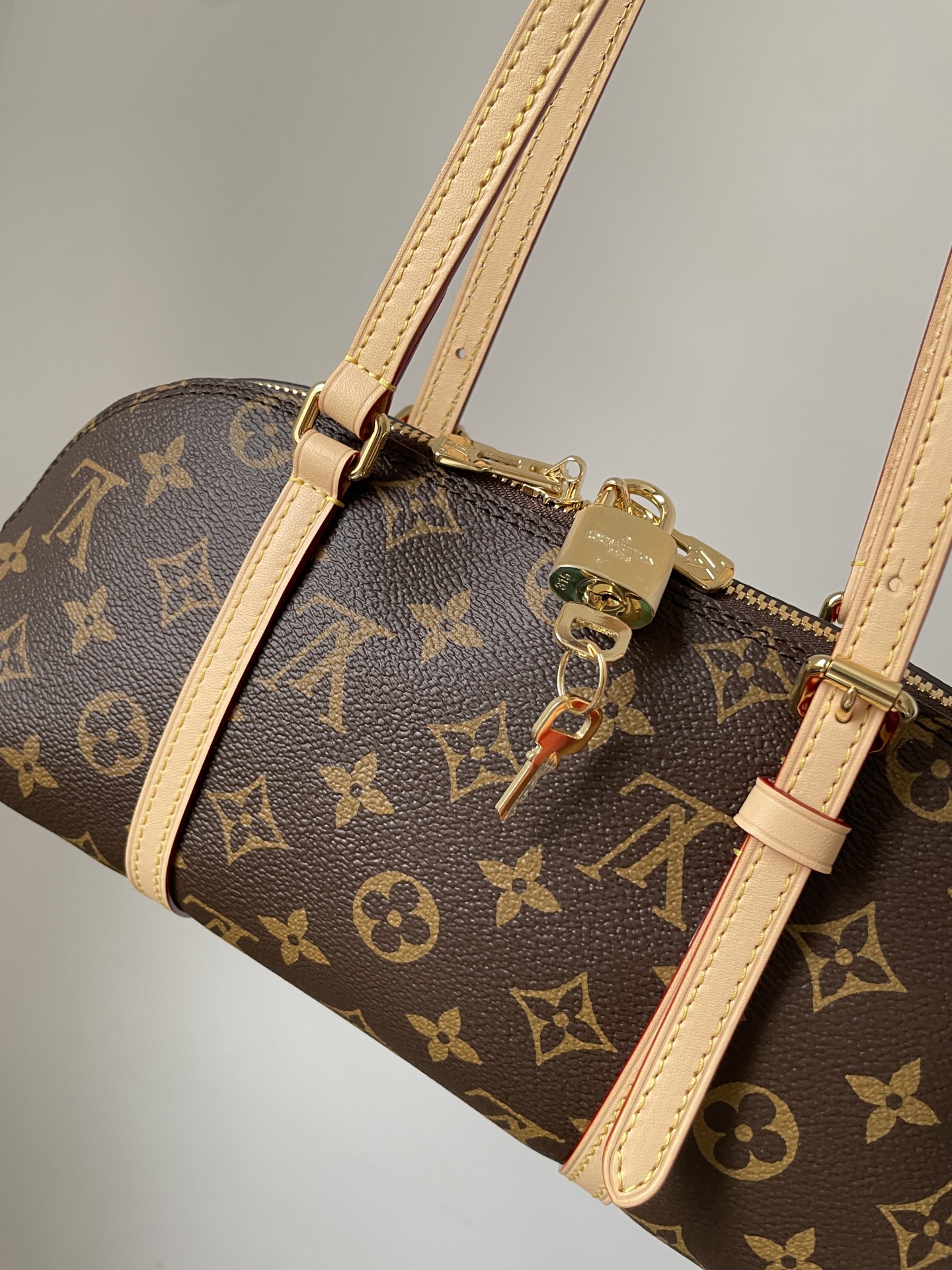 Louis Vuitton L2026 everyday