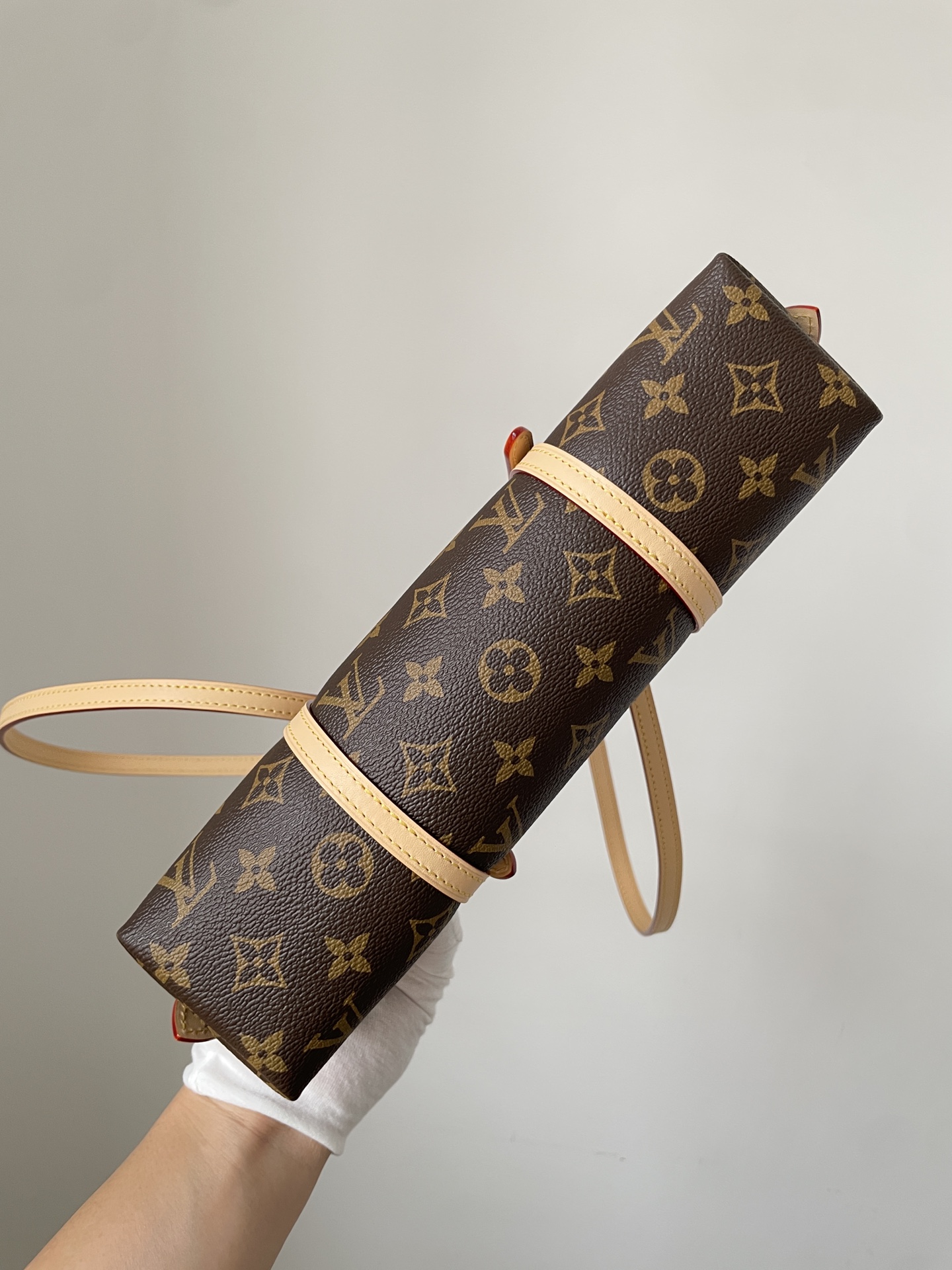Louis Vuitton L2026 everyday