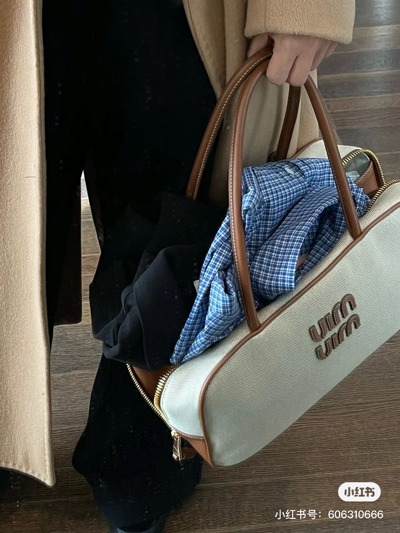 Miu Miu Come update this miu bowling briefcase canvas model!