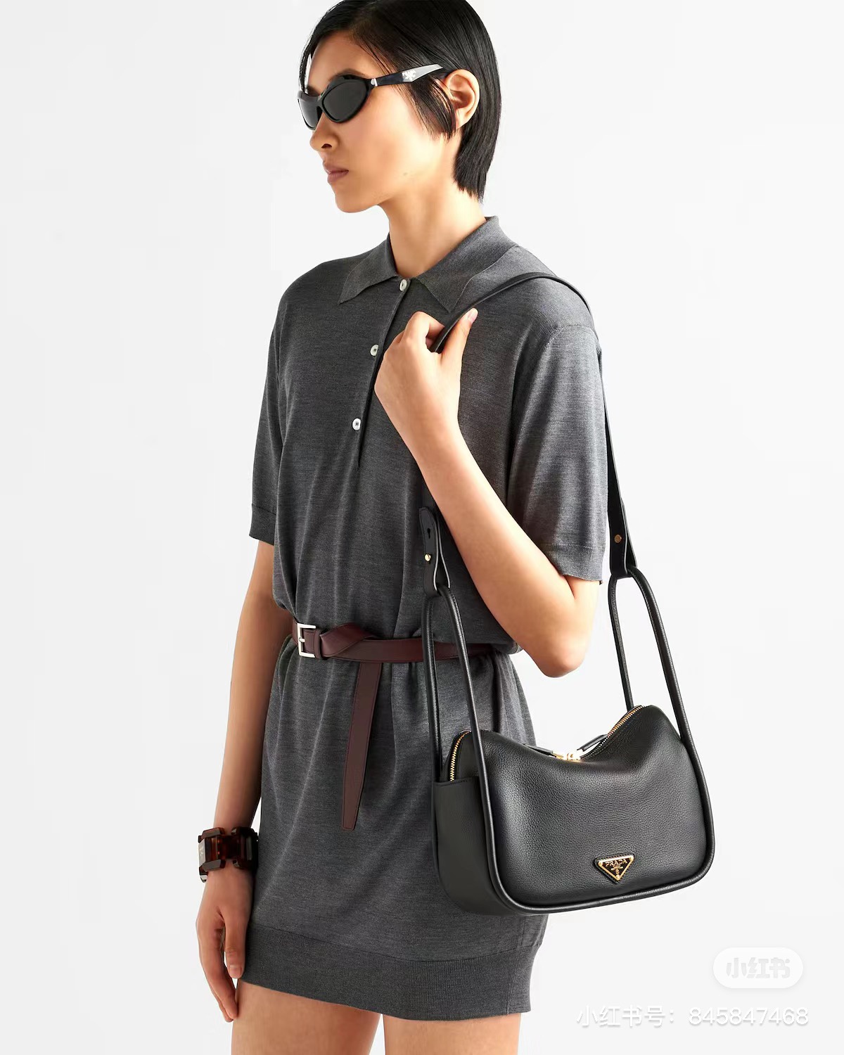 Prada Official picture reference price 23900R