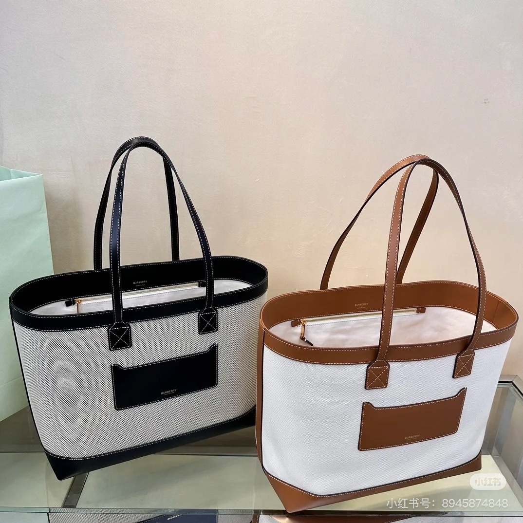 [Burberry Women