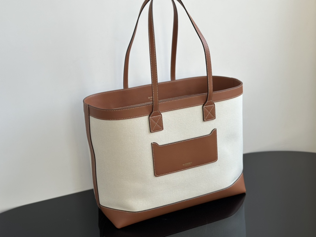 [Burberry Women