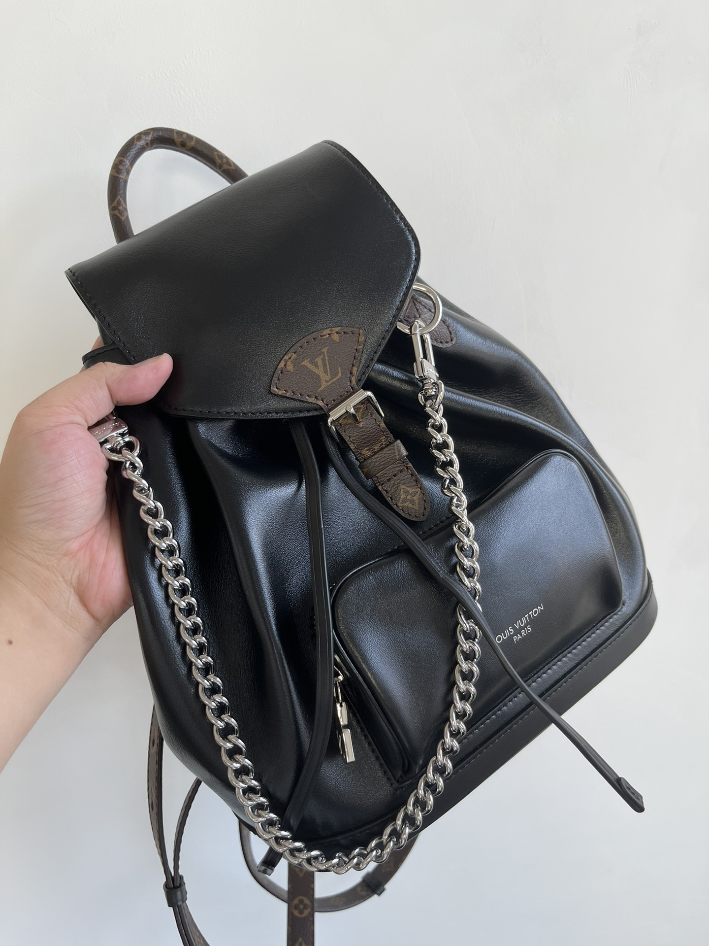 Louis Vuitton Knockoff
 Bags Backpack 2023 Replica Wholesale Cheap Sales Online
 Black Bronzing Cowhide Lambskin Oil Wax Leather Sheepskin Fall/Winter Collection