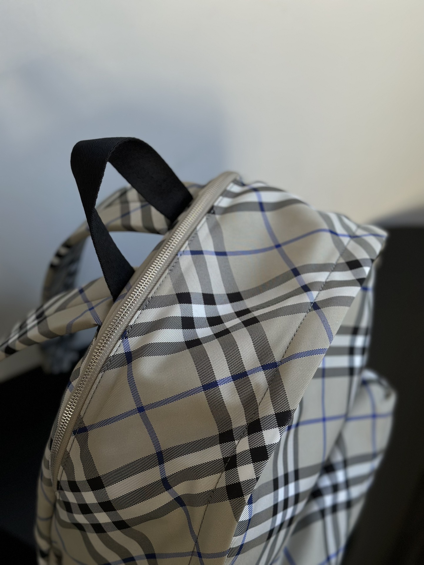 Burberry Men's Gray Checkered Backpack, Classic Style, Lightweight, Large Capacity 6 i1729585214 633 3