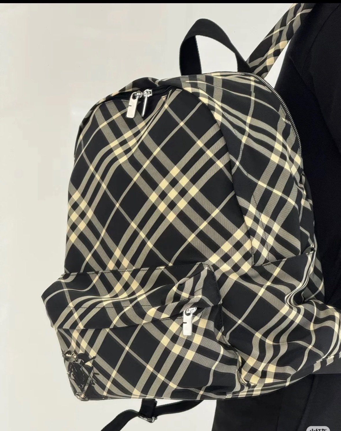 Burberry black reference