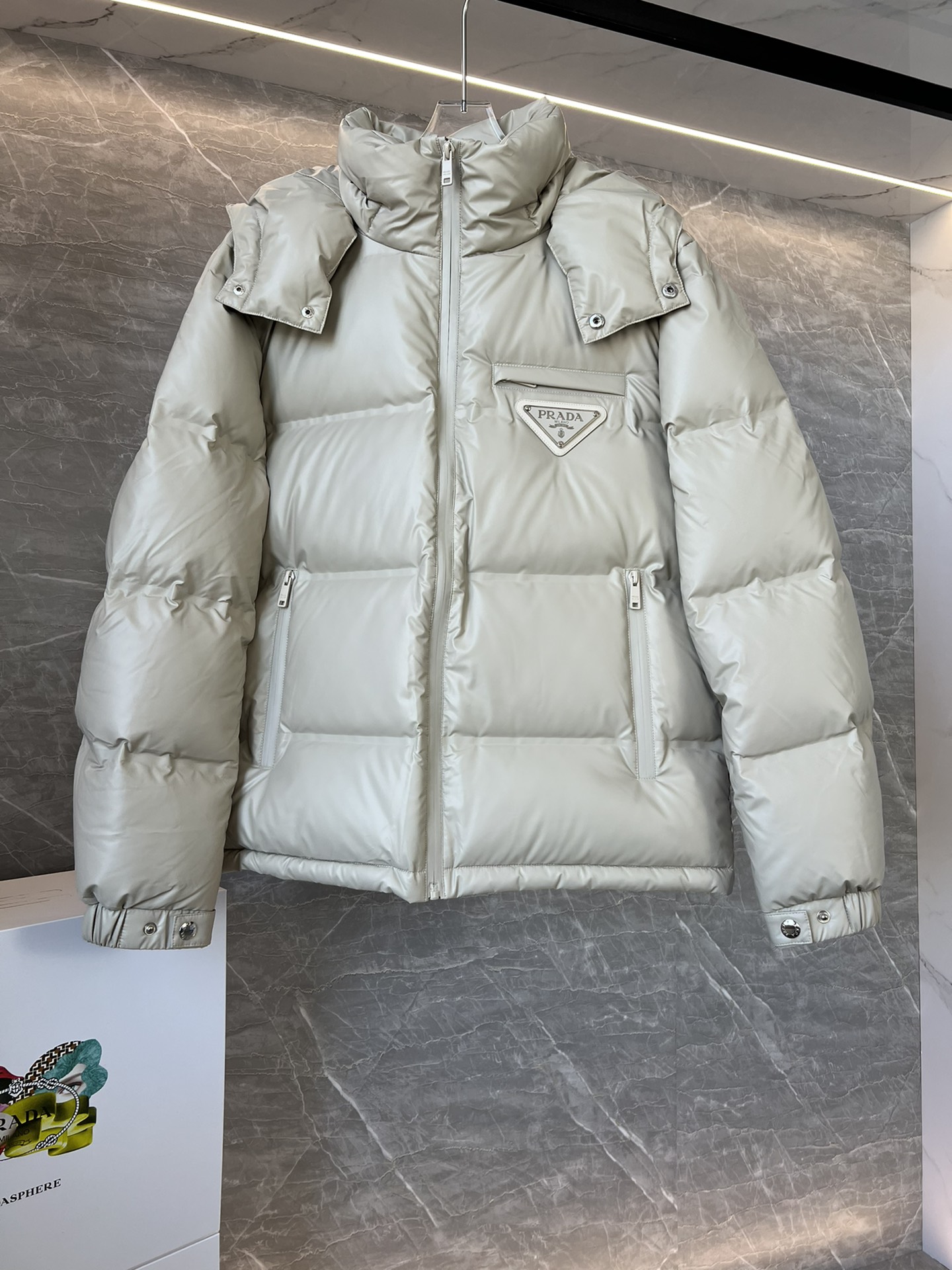 PRADA Black Tech Seam-Sealed Down Jacket, winter new arrival. High-end custom, minimalist style, warm & comfortable. Sizes 48-56.-Big cat