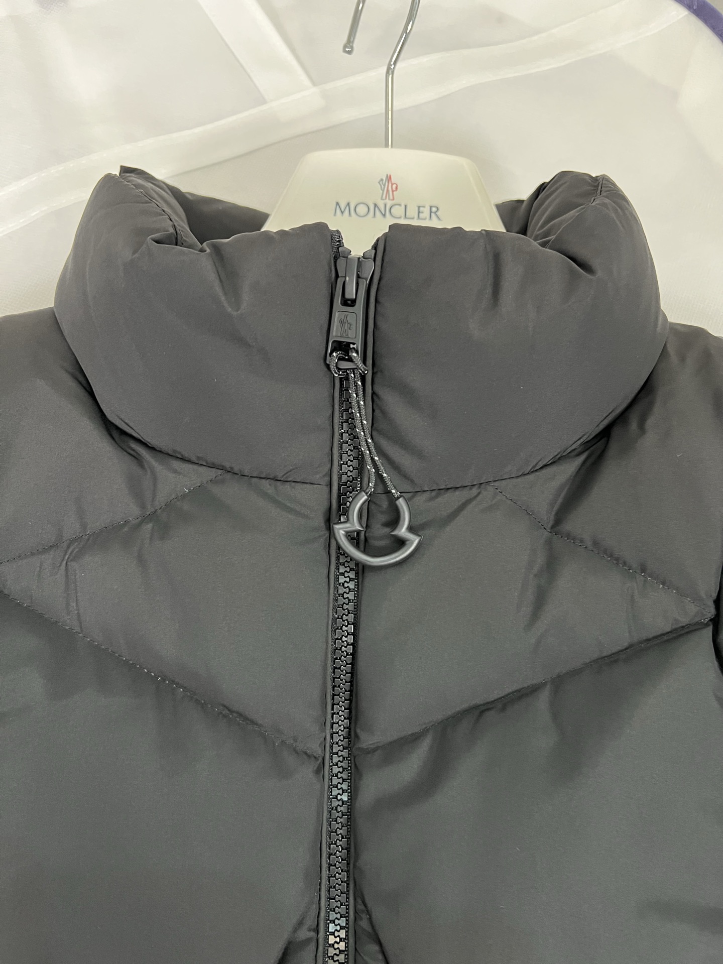 New Moncler men's knit down jacket with unique design and plaid craftsmanship. Available in black and beige, sizes M to XXXL. Lightweight and stylish for daily wear.-Big cat
