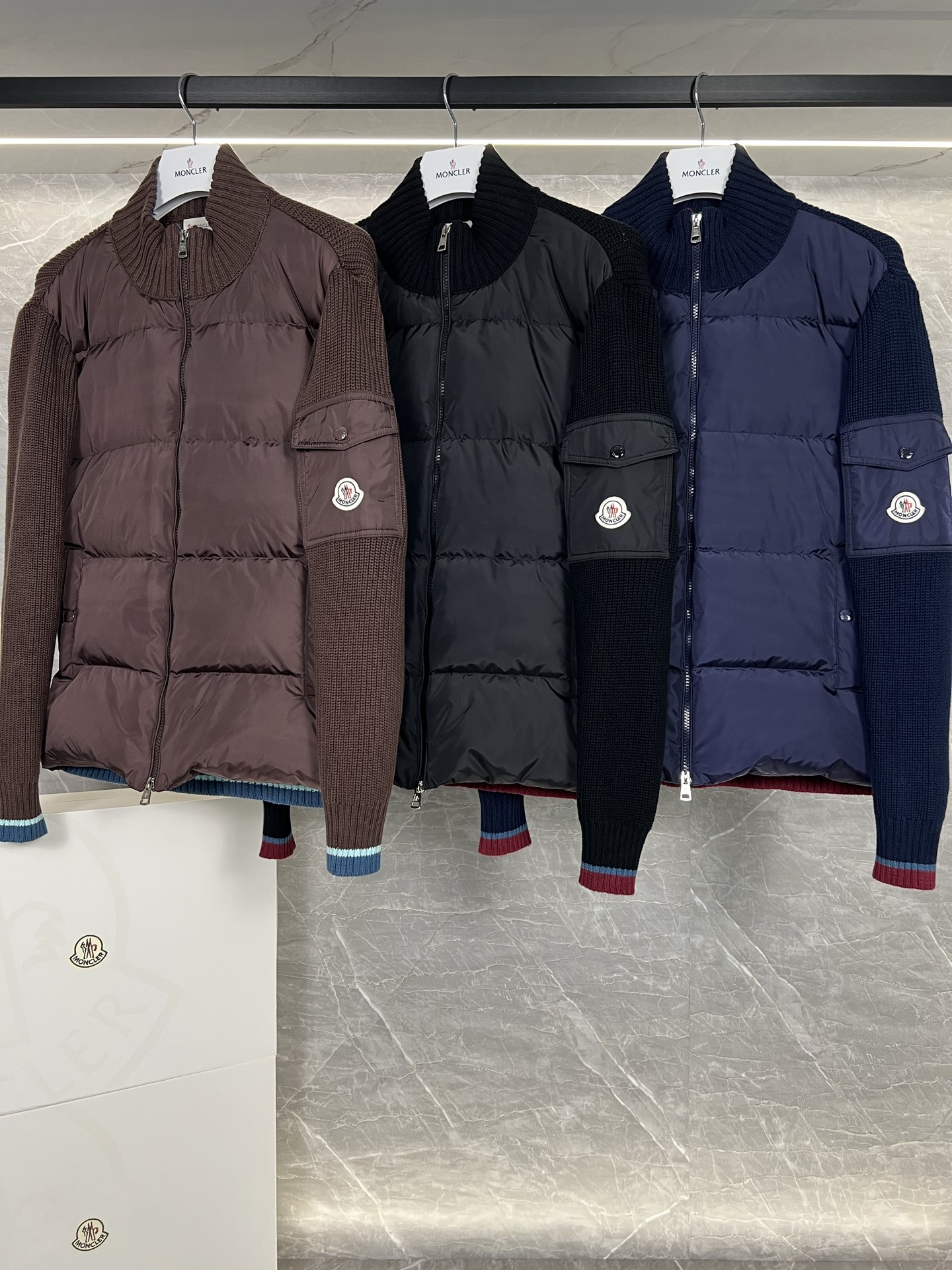 New Moncler zippered knitted jacket with stand-up collar, three colors, sizes M-3XL.-Big cat
