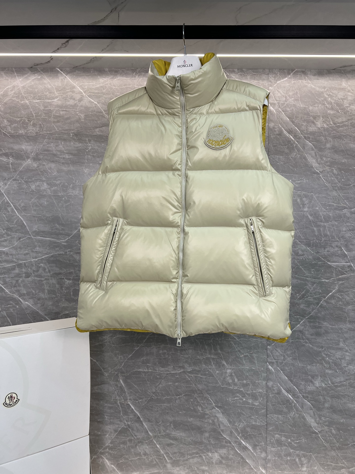 盟可睐 Moncler 高级成衣风衣外套及大衣服饰 #6A71B562 5