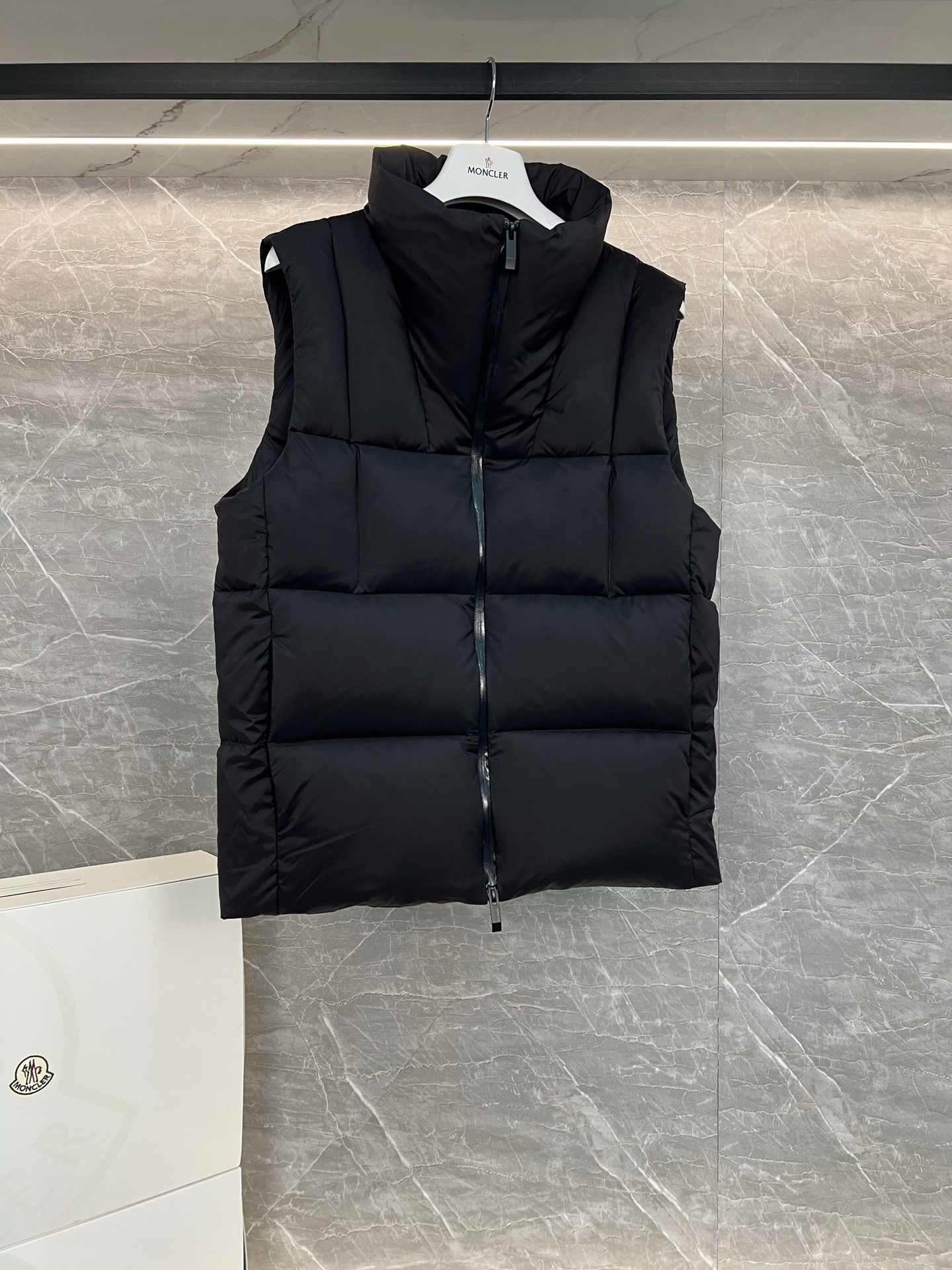 盟可睐 Moncler 高级成衣风衣外套及大衣服饰 #1F3E2800 4