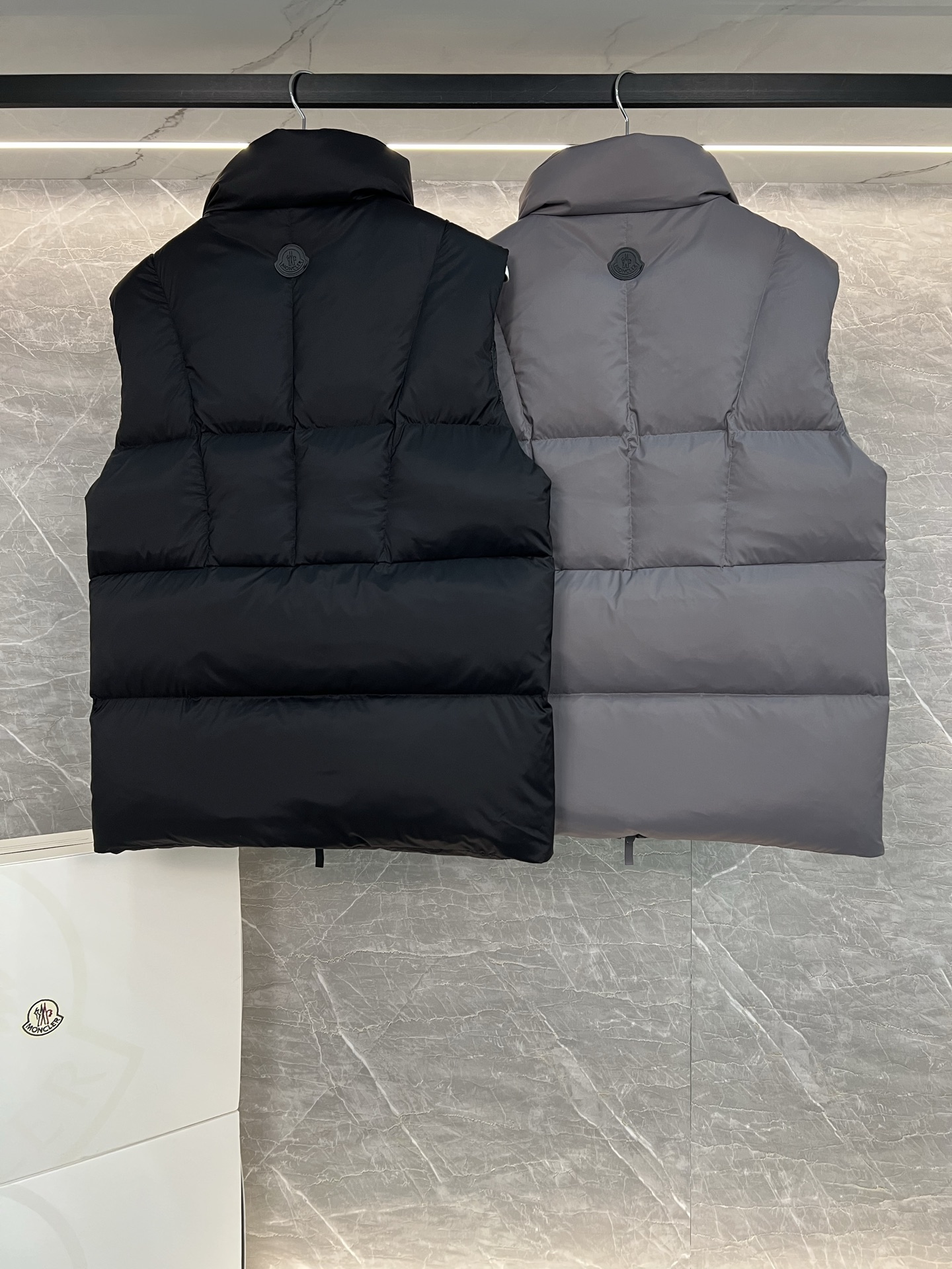 盟可睐 Moncler 高级成衣风衣外套及大衣服饰 #1F3E2800 2