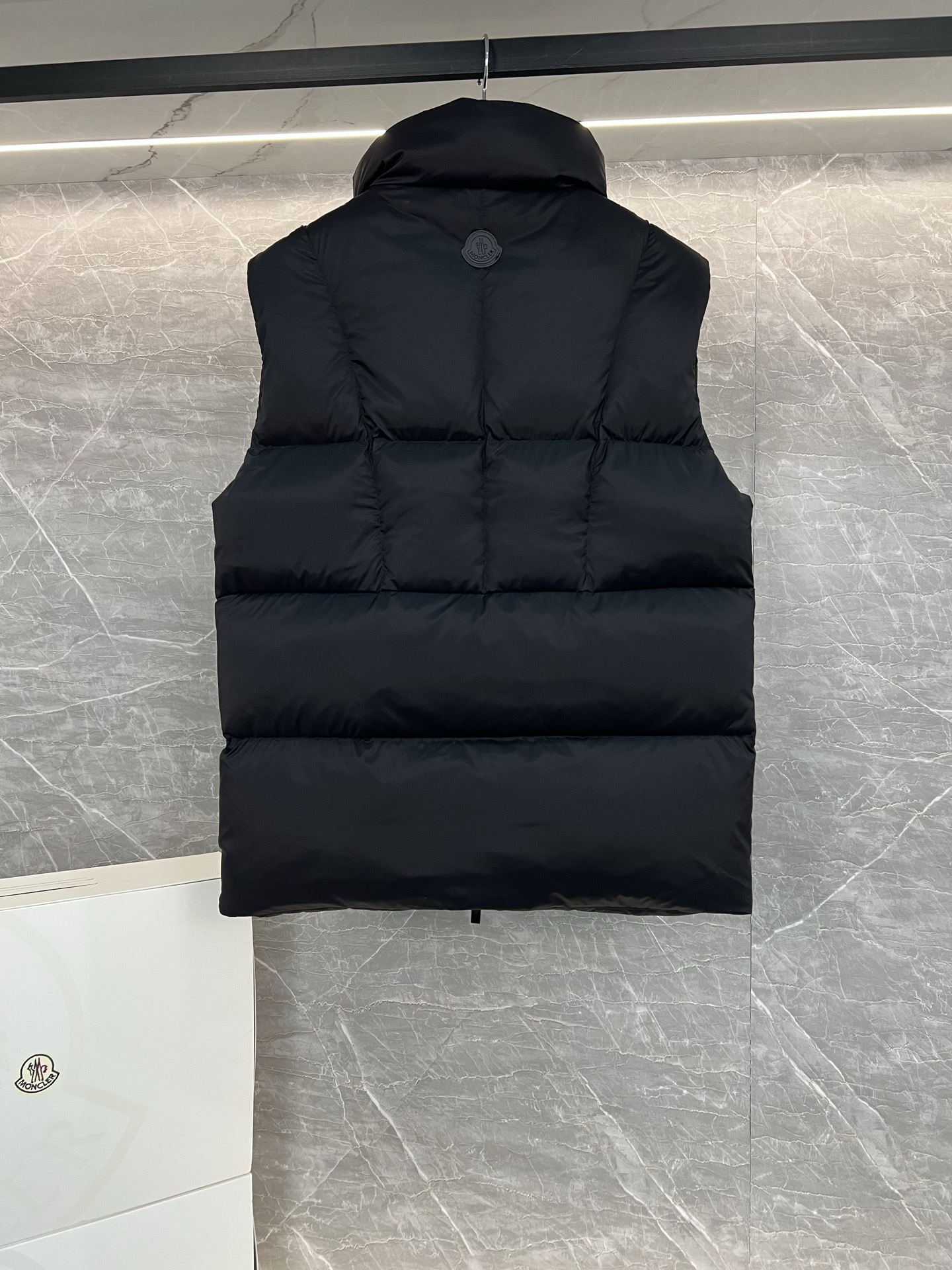 盟可睐 Moncler 高级成衣风衣外套及大衣服饰 #1F3E2800 9
