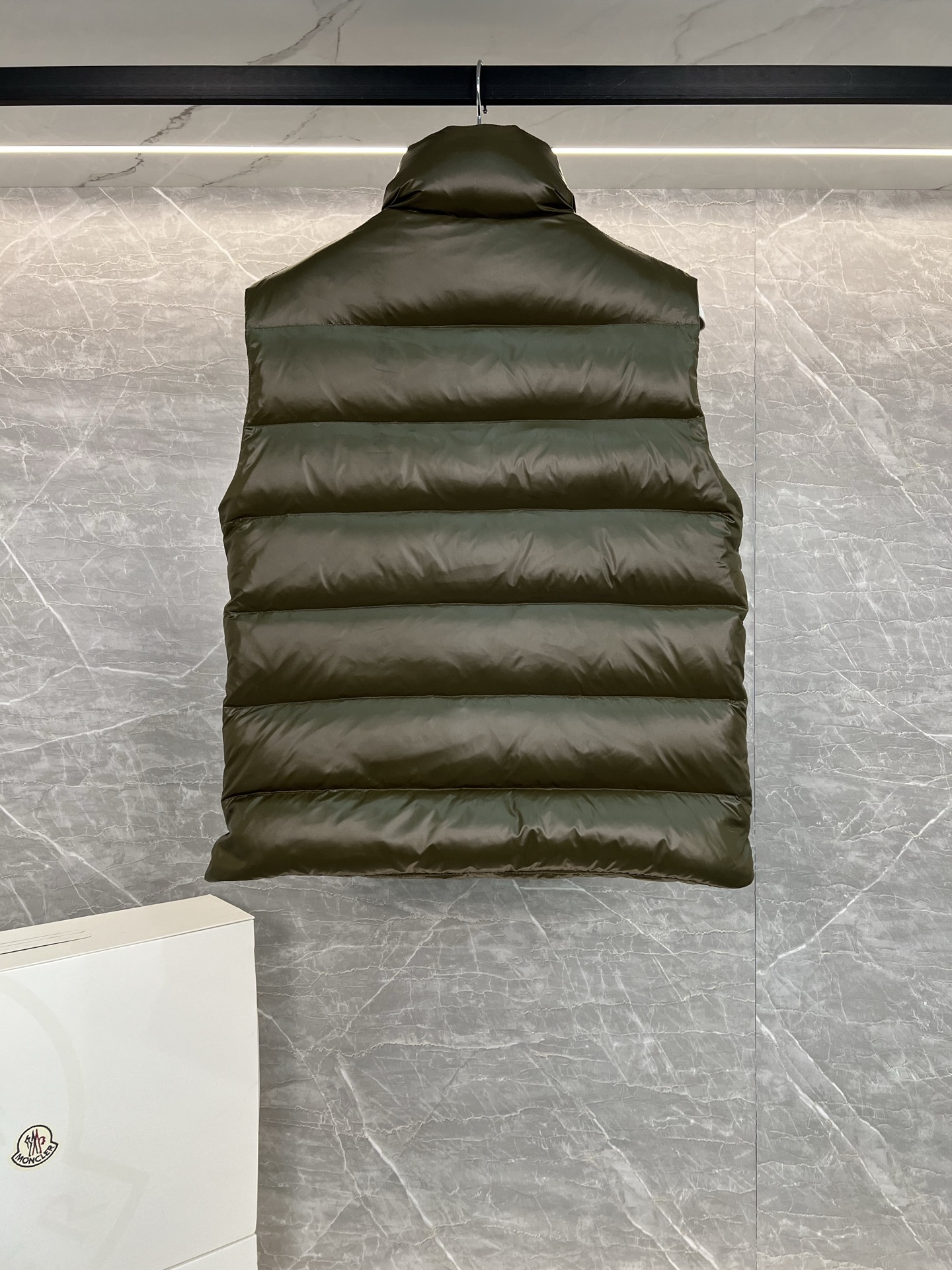 盟可睐 Moncler 高级成衣风衣外套及大衣服饰 #E9BB2EB8 9