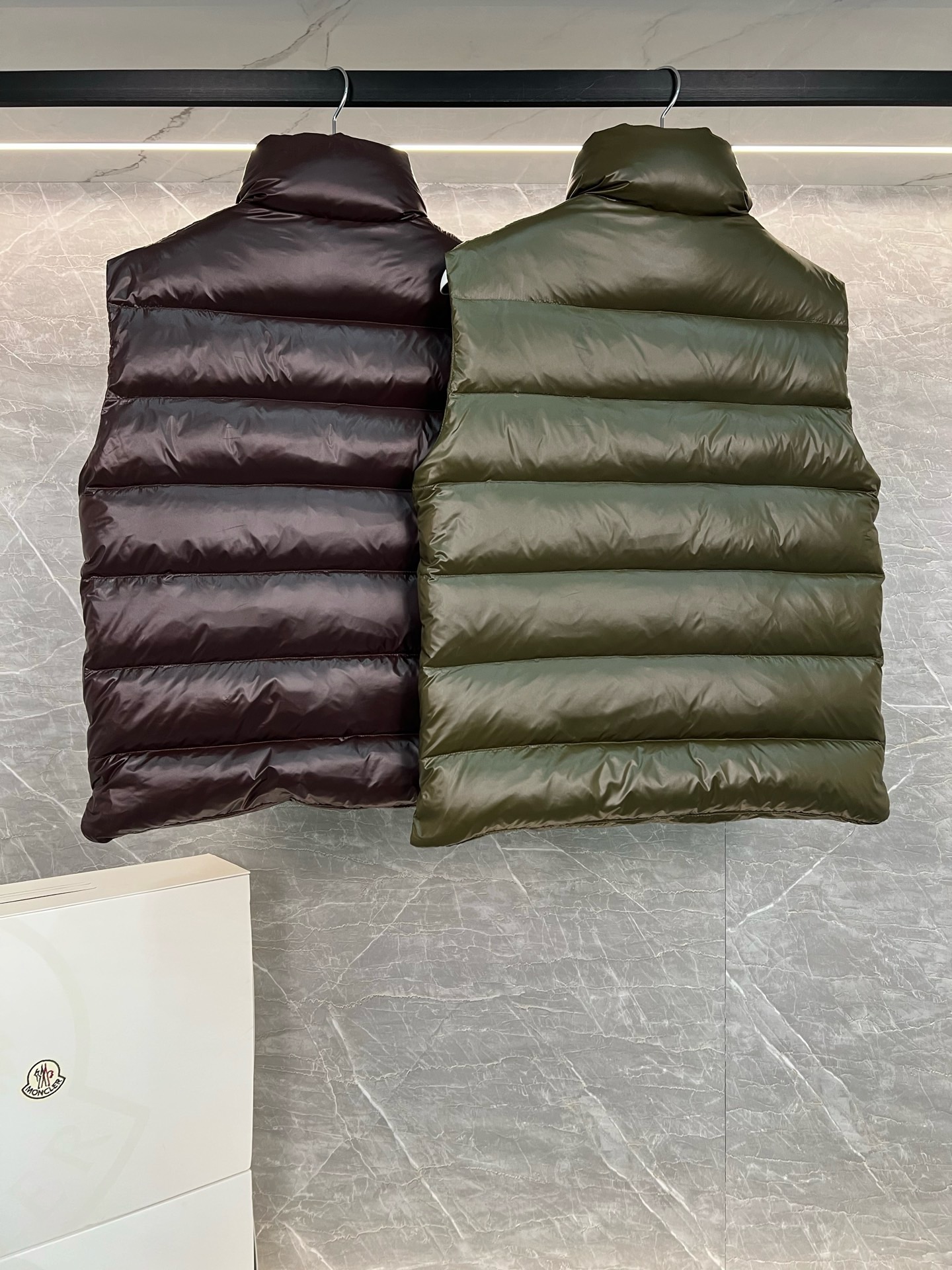 盟可睐 Moncler 高级成衣风衣外套及大衣服饰 #E9BB2EB8 4