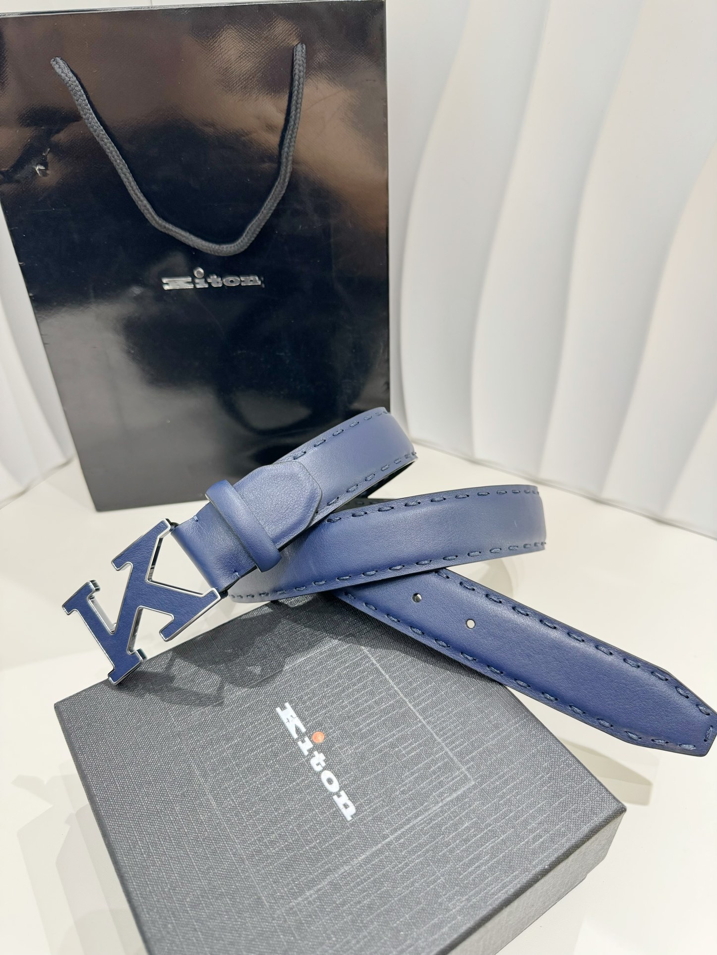 2024 Kiton Men’s Belt: Imported Calf Skin, Hand-Wired Fashion, 3.5CM Width - 图片 5