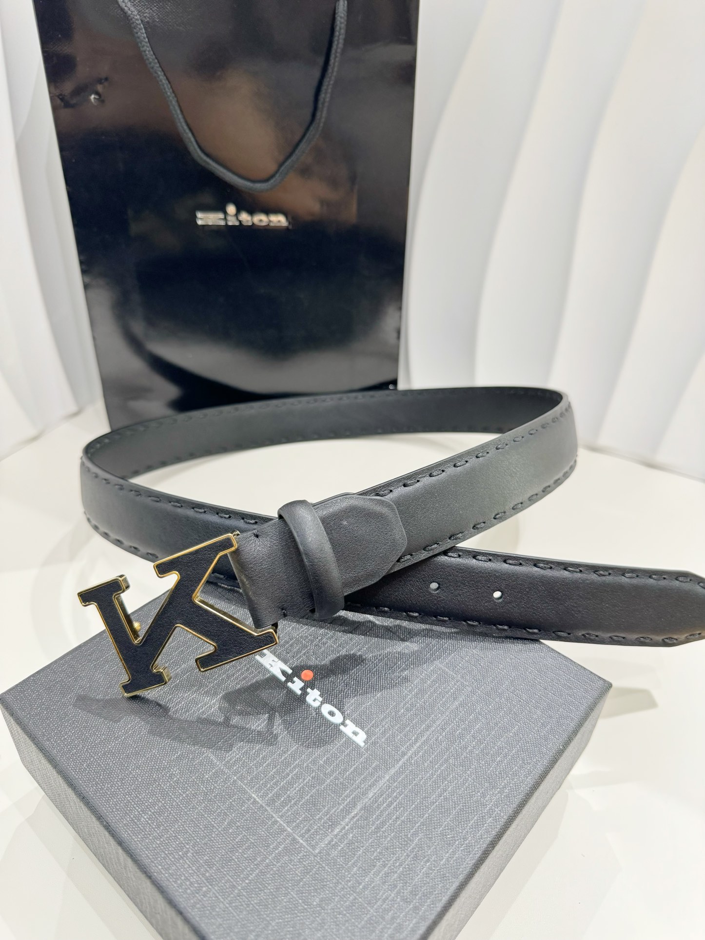 2024 Kiton Men’s Belt: Imported Calf Skin, Hand-to-Wire Fashion, 3.5CM Width - 图片 2