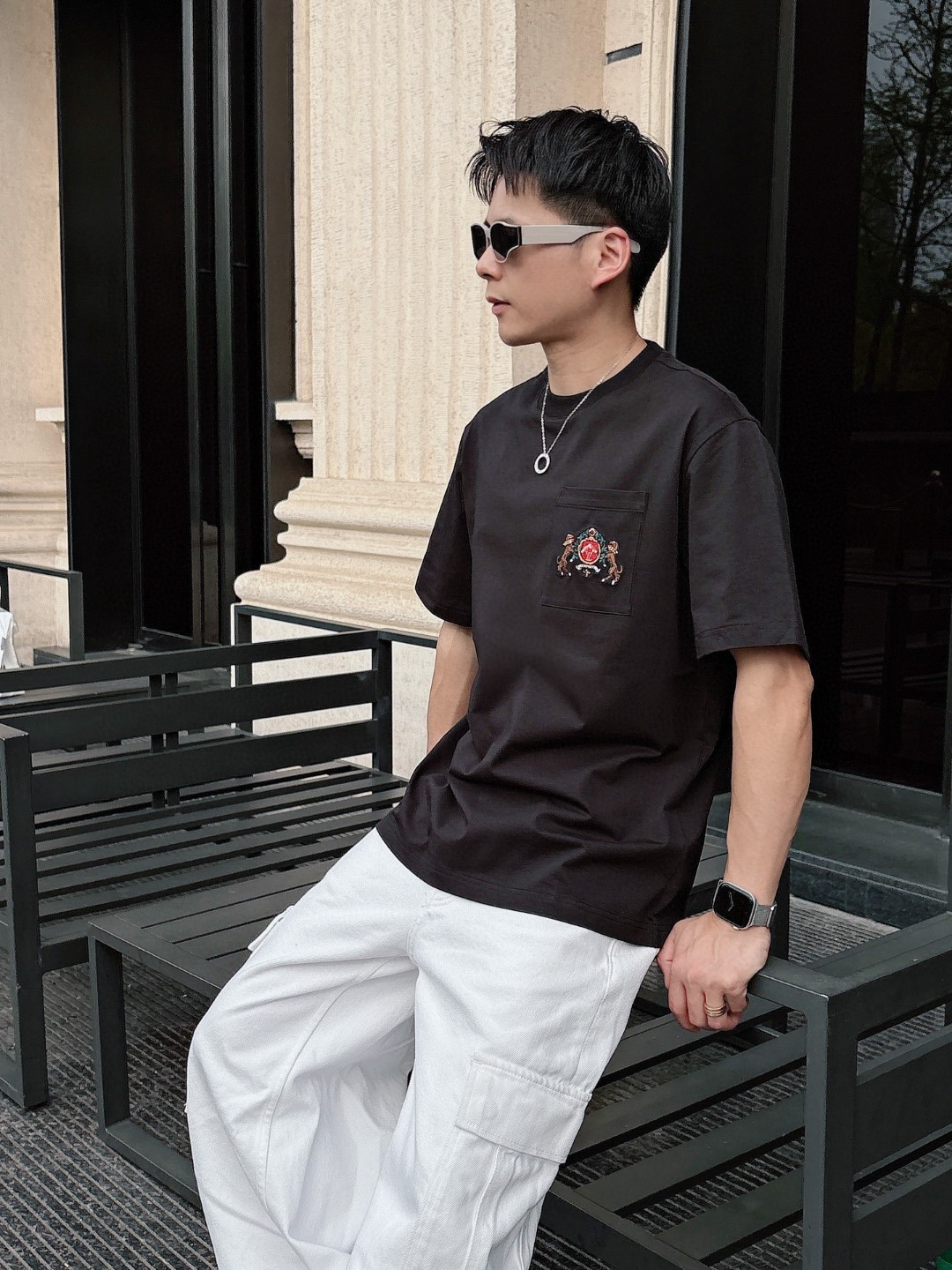 LV🌾、🆕2026春夏新品发售新品短袖T恤，面料采用新疆长绒棉，温儒柔软 细腻柔软 上身自然是舒适 凉爽