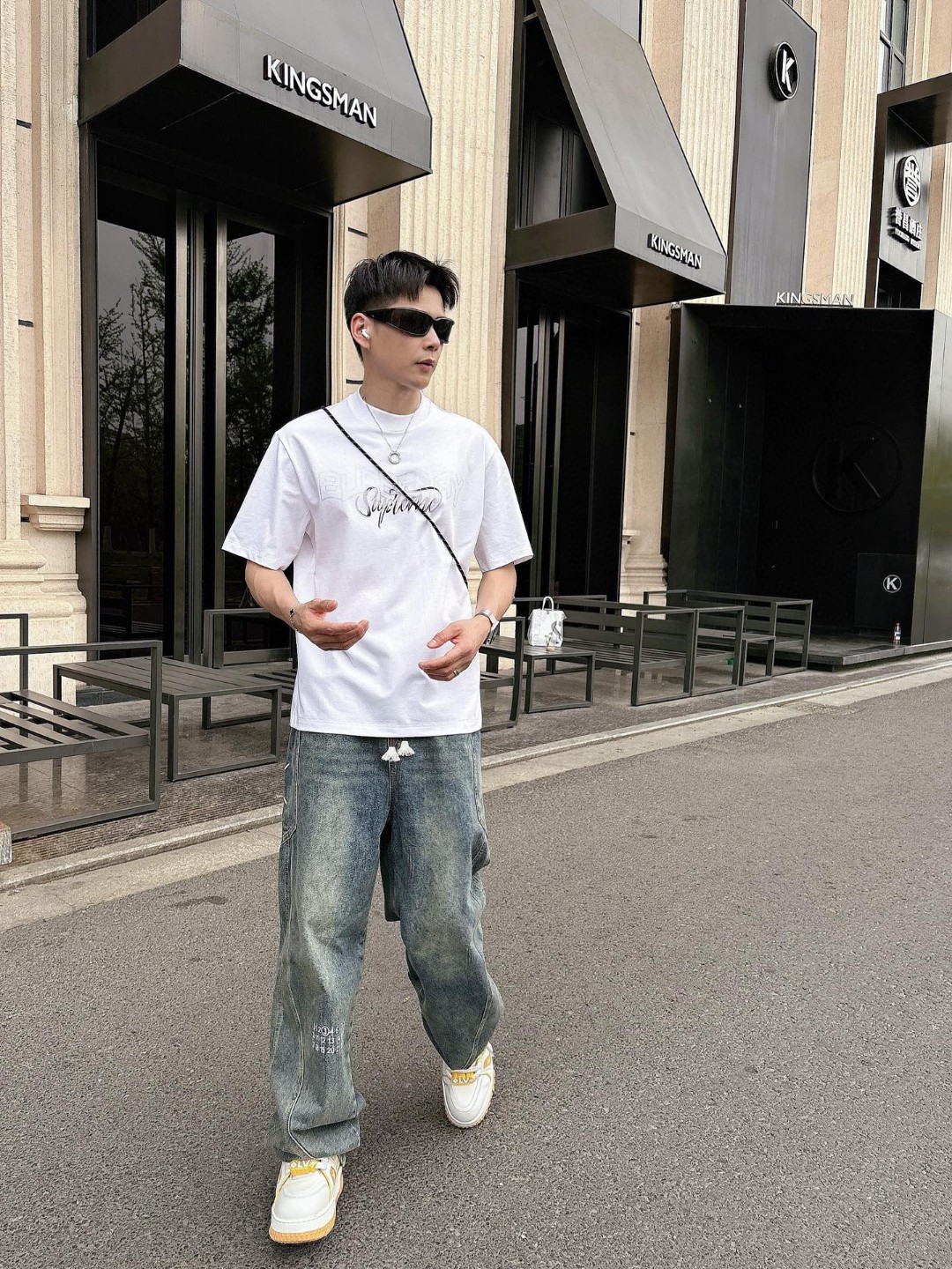 巴宝莉🌾、🆕2026春夏新品发售新品短袖T恤，面料采用新疆长绒棉，温儒柔软 细腻柔软 上身自然是舒适 凉