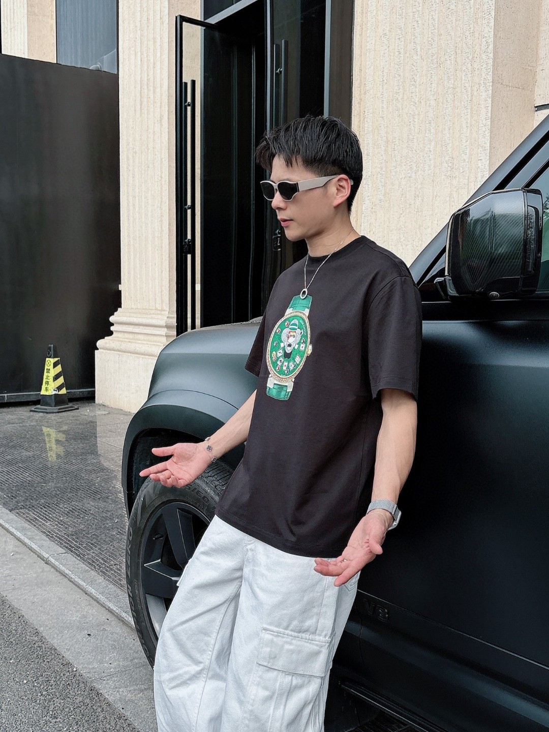 LV🌾、🆕2026春夏新品发售新品短袖T恤，面料采用新疆长绒棉，温儒柔软 细腻柔软 上身自然是舒适 凉爽