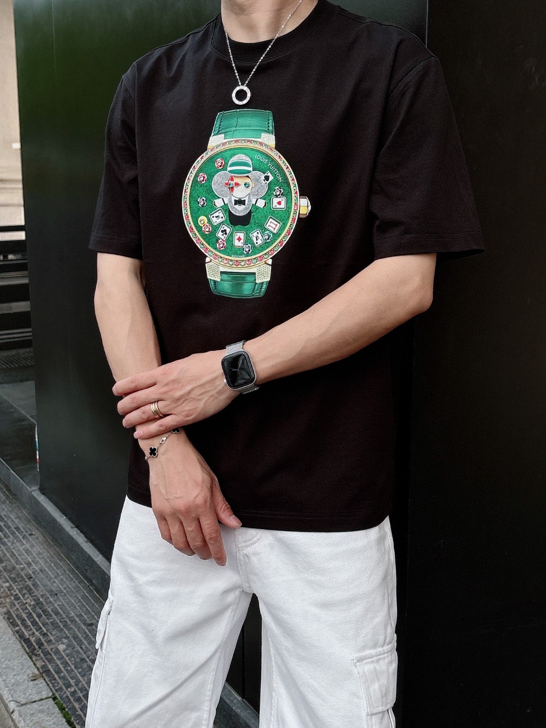 LV🌾、🆕2026春夏新品发售新品短袖T恤，面料采用新疆长绒棉，温儒柔软 细腻柔软 上身自然是舒适 凉爽