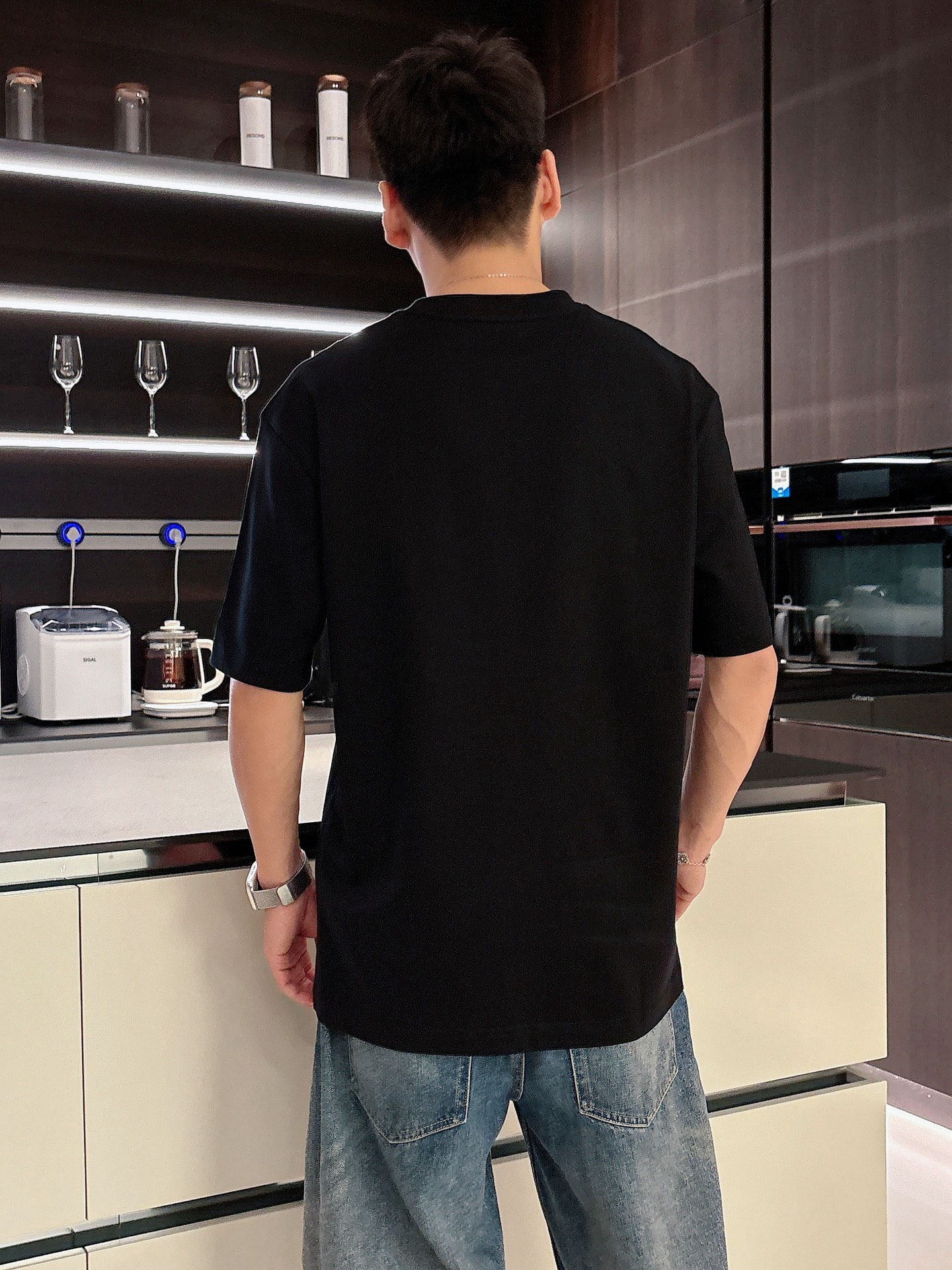 古奇🌾、🆕2026春夏新品发售新品短袖T恤，面料采用新疆长绒棉，温儒柔软 细腻柔软 上身自然是舒适 凉爽