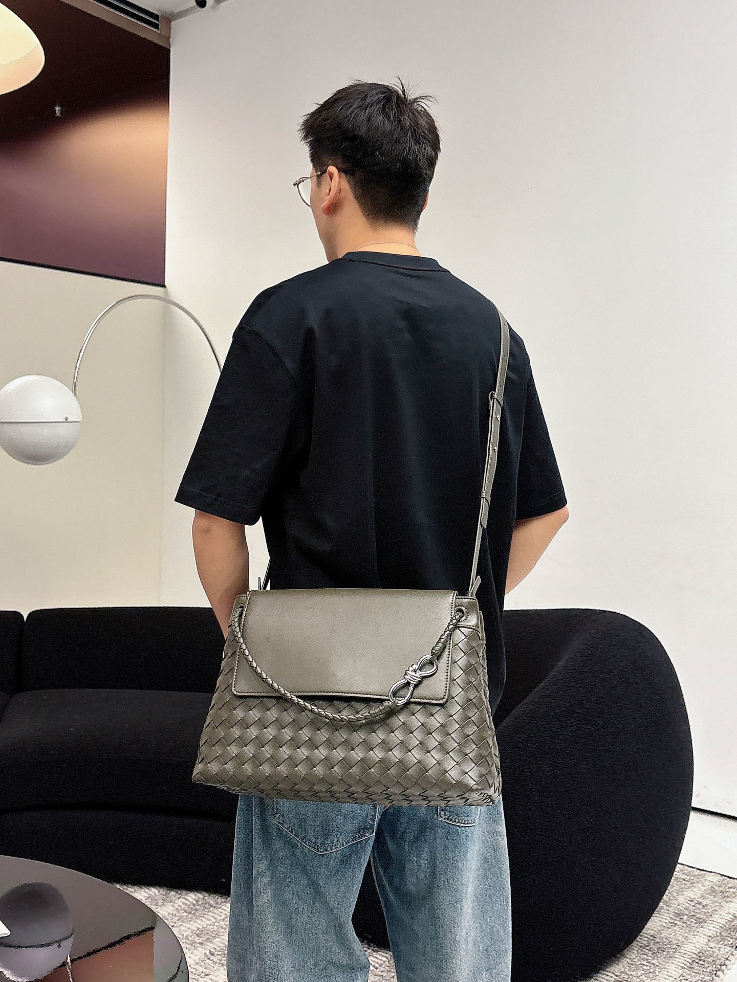 芬迪🌾、🆕2026春夏新品发售新品短袖T恤，面料采用新疆长绒棉，温儒柔软 细腻柔软 上身自然是舒适 凉爽