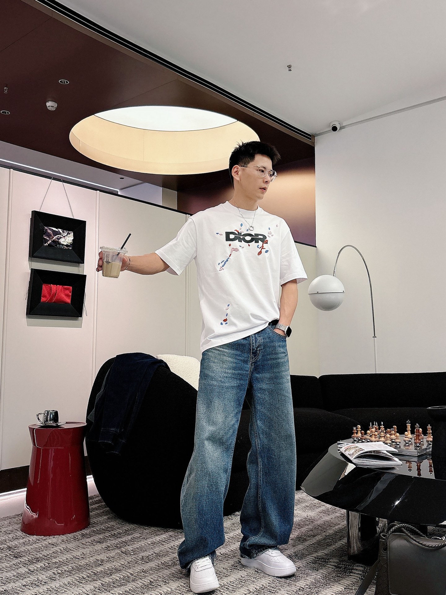 迪奥🌾、🆕2026春夏新品发售新品短袖T恤，面料采用新疆长绒棉，温儒柔软 细腻柔软 上身自然是舒适 凉爽