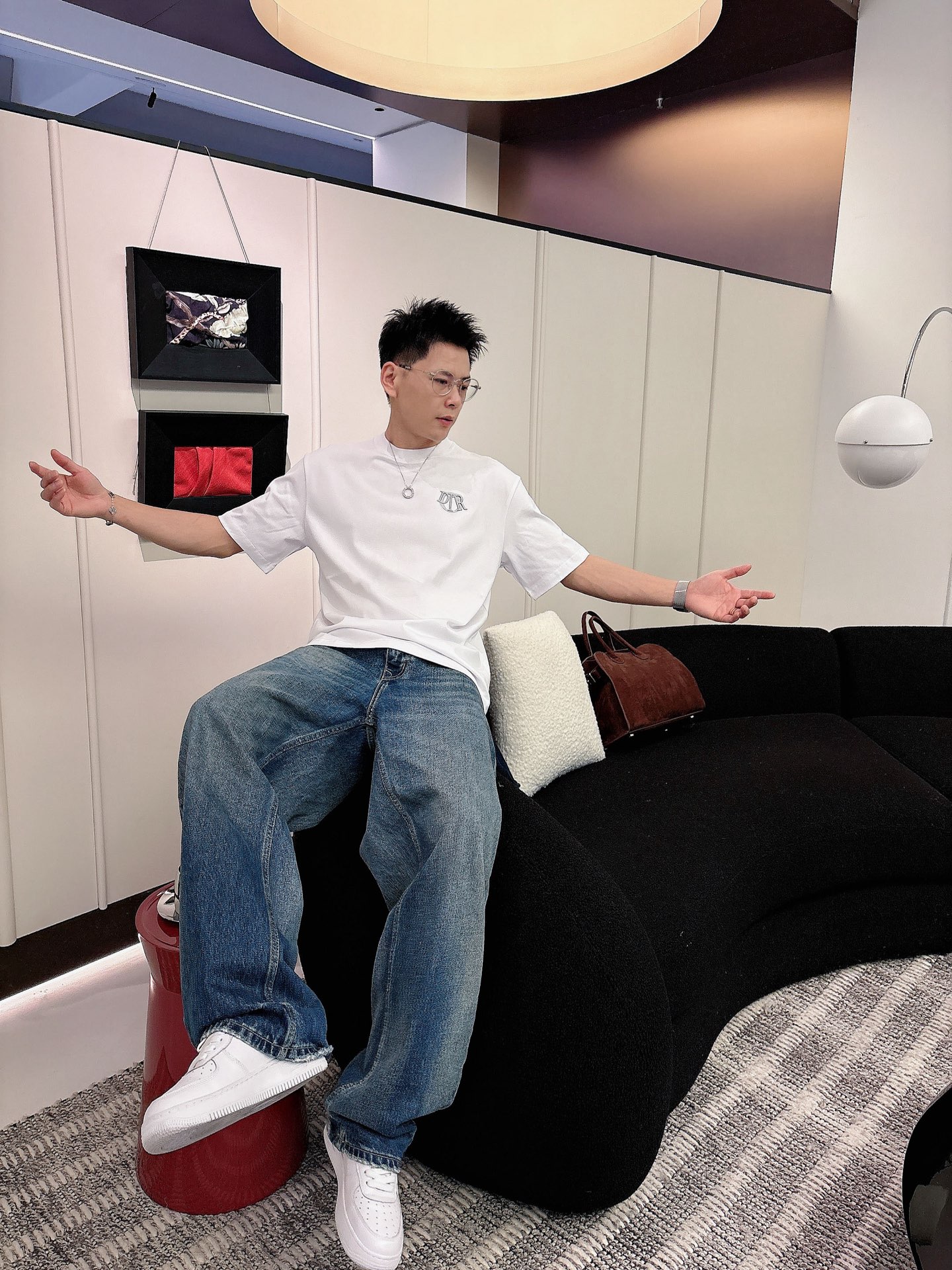 迪奥🌾、🆕2026春夏新品发售新品短袖T恤，面料采用新疆长绒棉，温儒柔软 细腻柔软 上身自然是舒适 凉爽