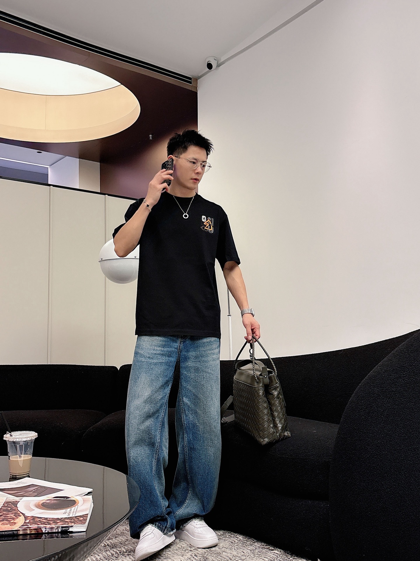 爱马仕🌾、🆕2026春夏新品发售新品短袖T恤，面料采用新疆长绒棉，温儒柔软 细腻柔软 上身自然是舒适 凉