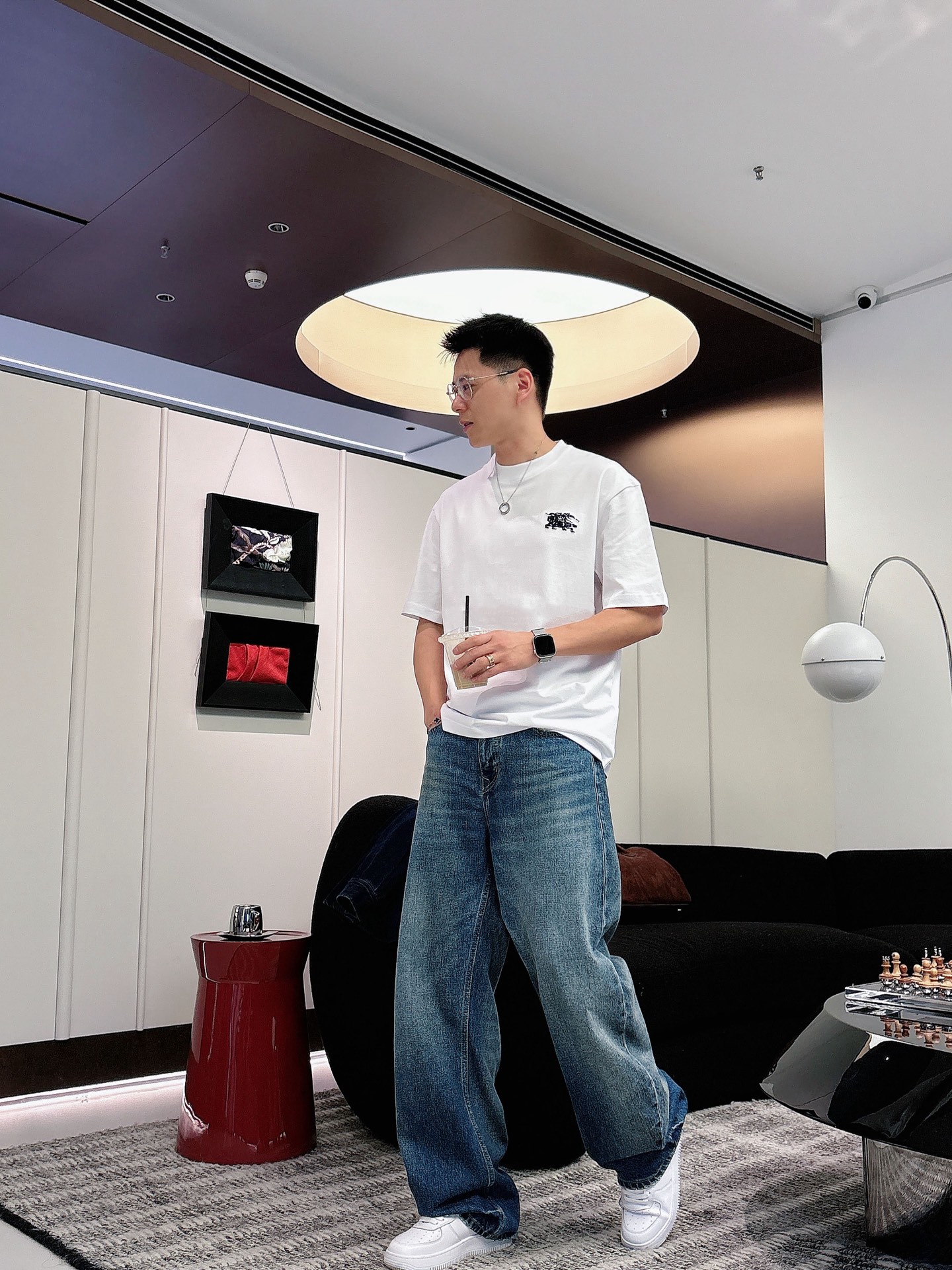 巴宝莉🌾、🆕2026春夏新品发售新品短袖T恤，面料采用新疆长绒棉，温儒柔软 细腻柔软 上身自然是舒适 凉