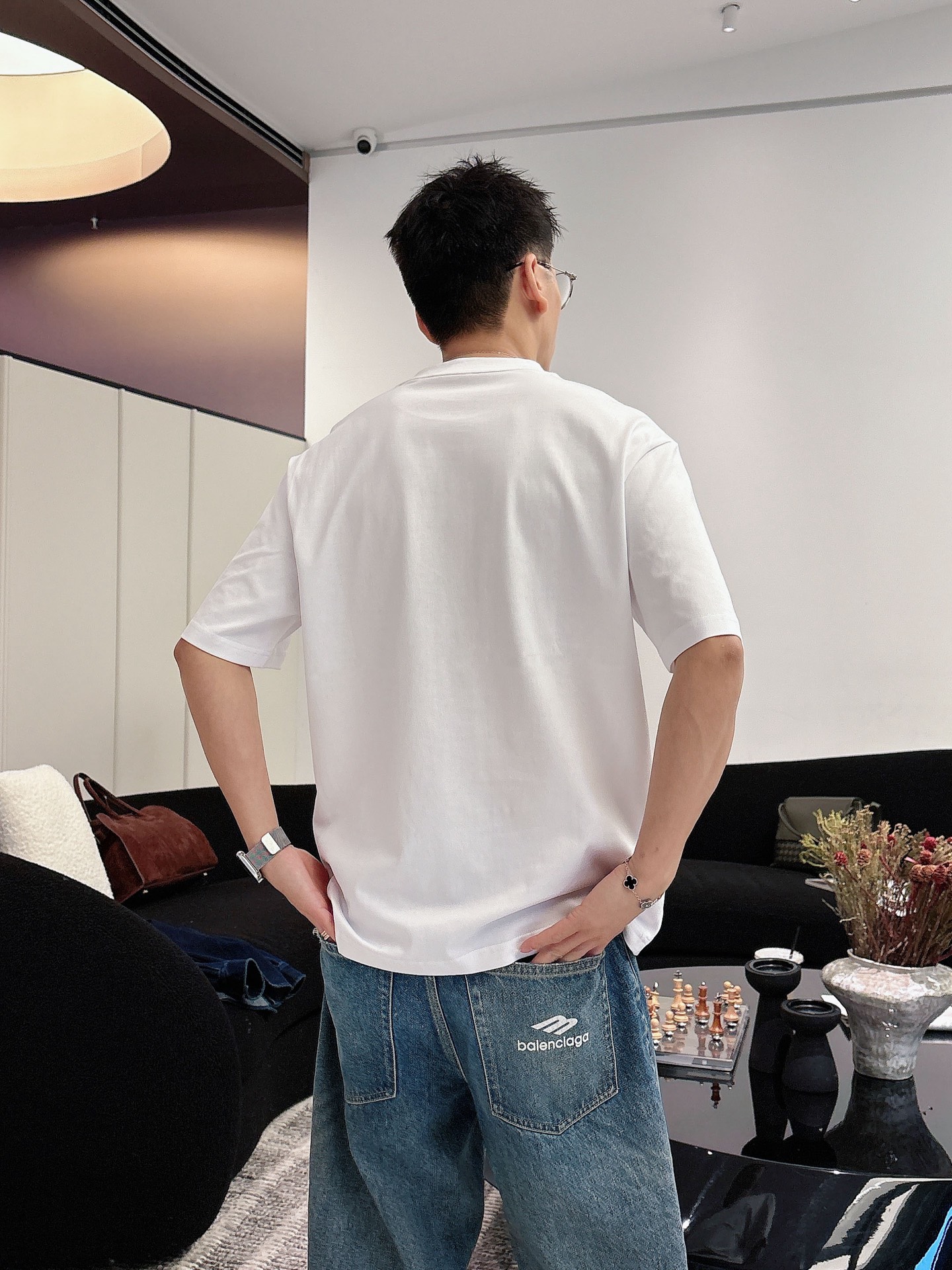 爱马仕🌾、🆕2026春夏新品发售新品短袖T恤，面料采用新疆长绒棉，温儒柔软 细腻柔软 上身自然是舒适 凉