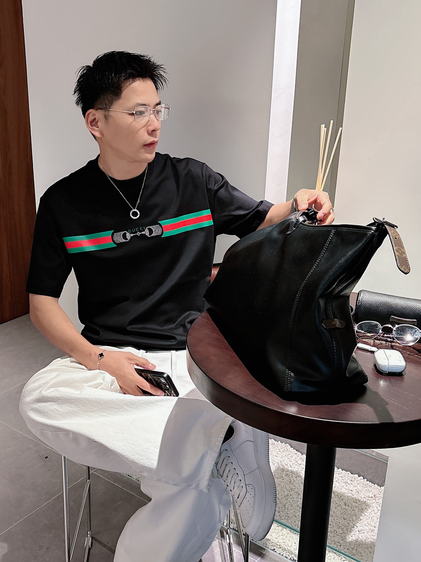 古奇🌾、🆕2026春夏新品发售新品短袖T恤，面料采用新疆长绒棉，温儒柔软 细腻柔软 上身自然是舒适 凉爽