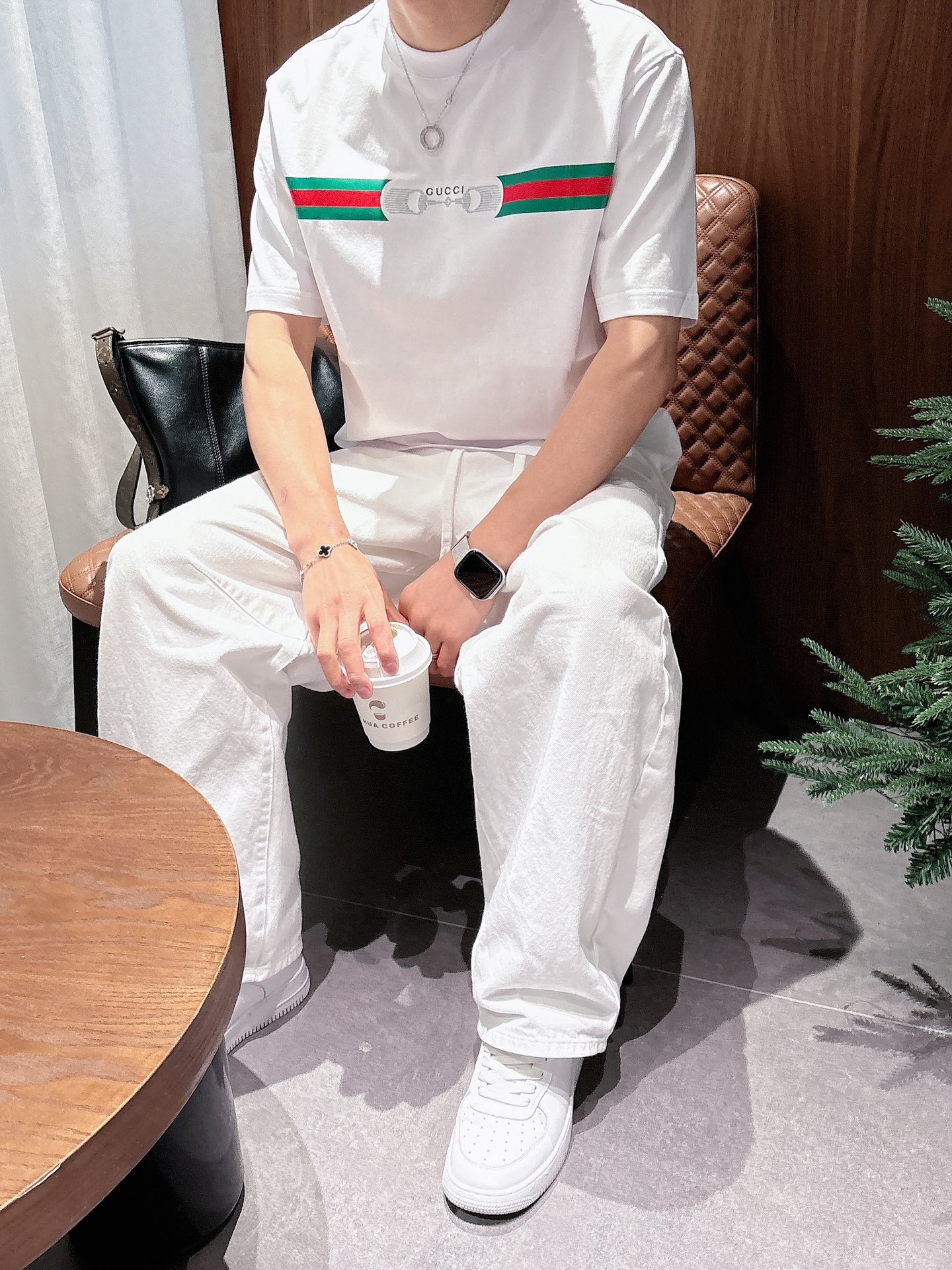 古奇🌾、🆕2026春夏新品发售新品短袖T恤，面料采用新疆长绒棉，温儒柔软 细腻柔软 上身自然是舒适 凉爽