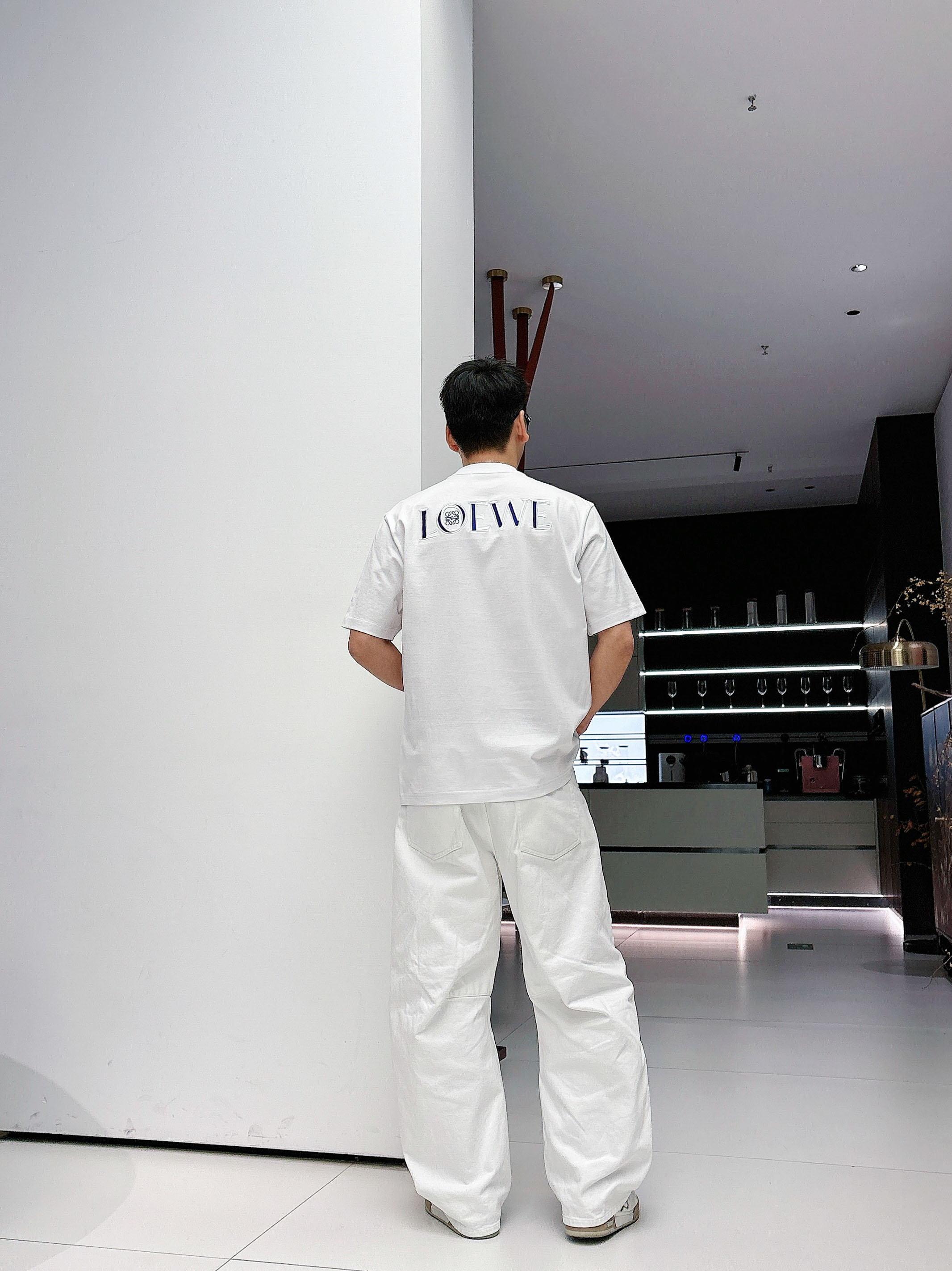 罗意威🌾、🆕2026春夏新品发售新品短袖T恤，面料采用新疆长绒棉，温儒柔软 细腻柔软 上身自然是舒适 凉