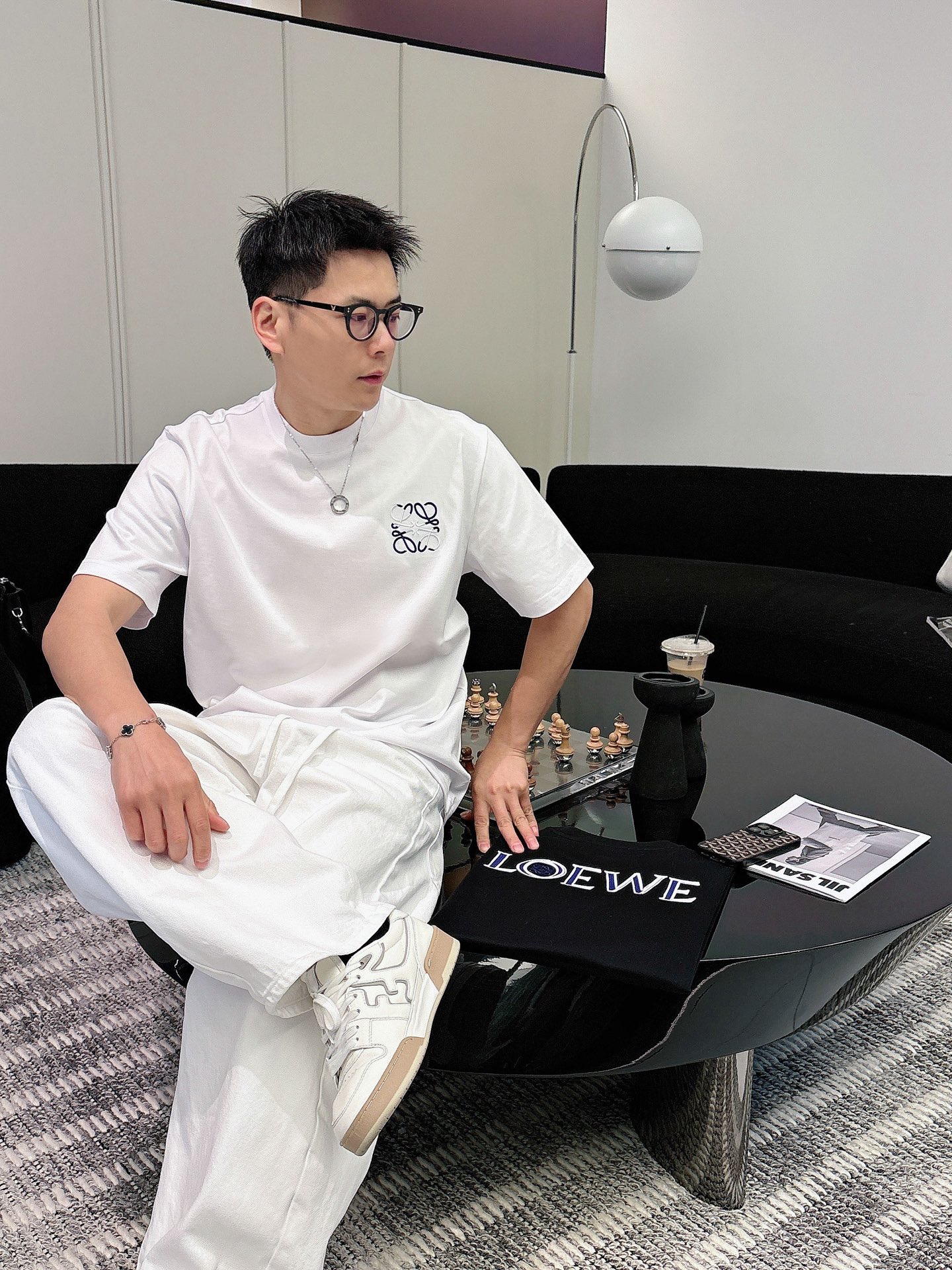 罗意威🌾、🆕2026春夏新品发售新品短袖T恤，面料采用新疆长绒棉，温儒柔软 细腻柔软 上身自然是舒适 凉