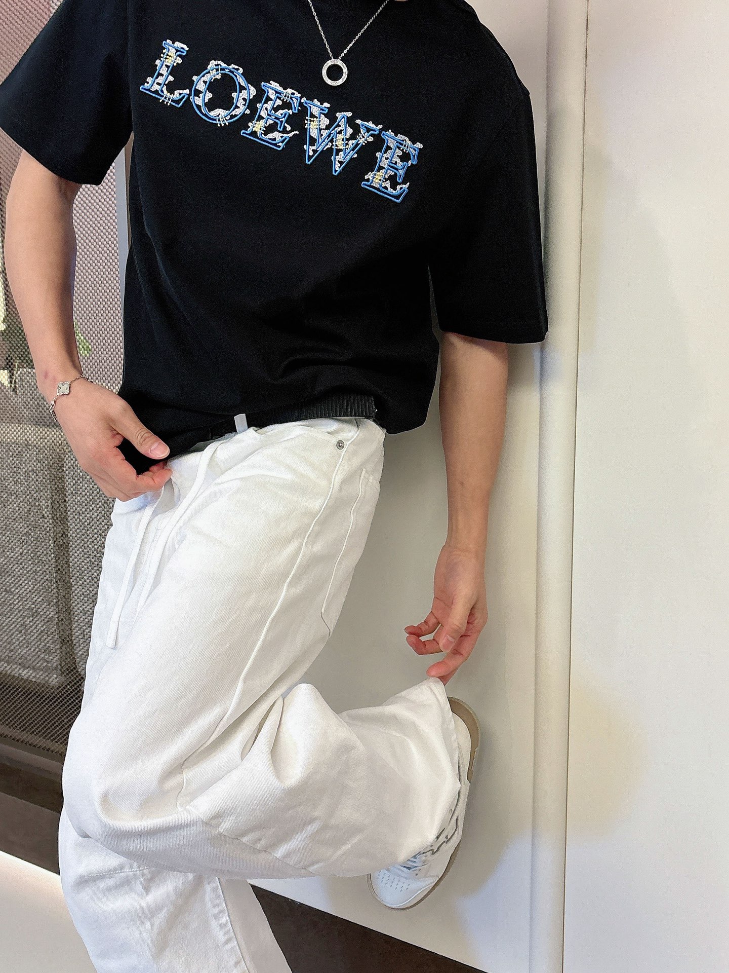 罗意威🌾、🆕2026春夏新品发售新品短袖T恤，面料采用新疆长绒棉，温儒柔软 细腻柔软 上身自然是舒适 凉