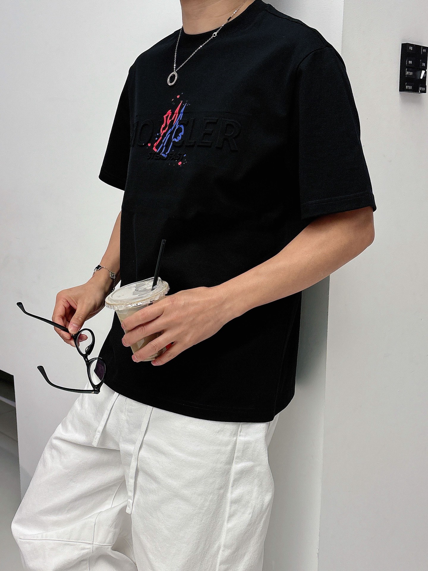 蒙口🌾、🆕2026春夏新品发售新品短袖T恤，面料采用新疆长绒棉，温儒柔软 细腻柔软 上身自然是舒适 凉爽