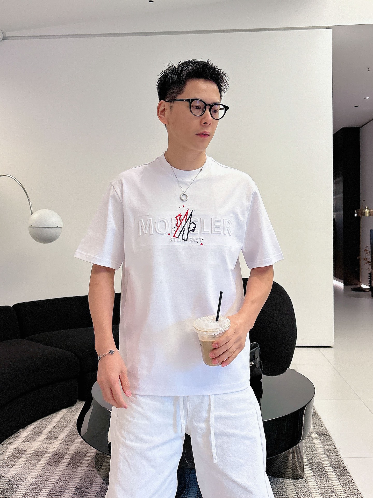 蒙口🌾、🆕2026春夏新品发售新品短袖T恤，面料采用新疆长绒棉，温儒柔软 细腻柔软 上身自然是舒适 凉爽