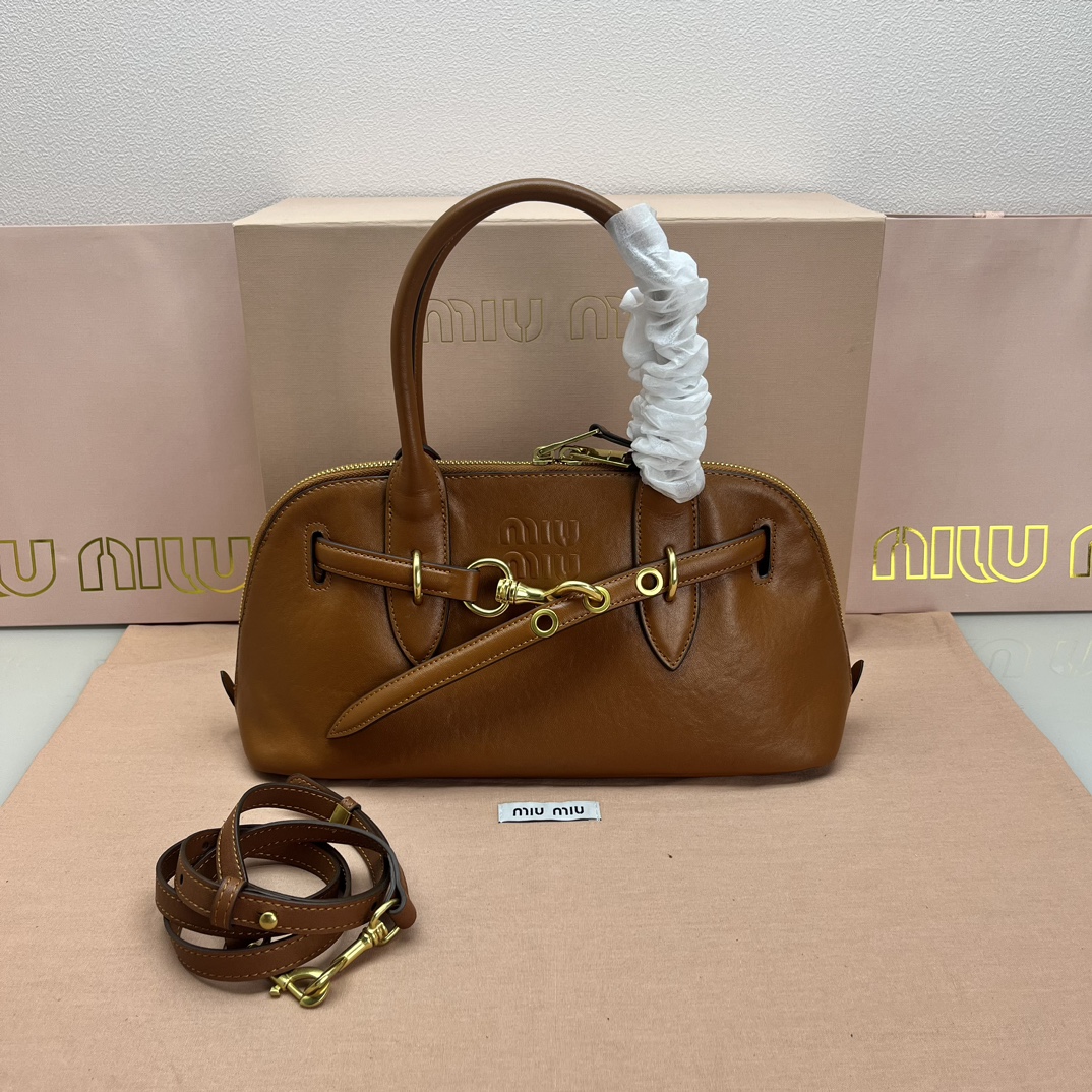 7 Star
 MiuMiu Bags Handbags Brown Chocolate color Cowhide Vintage