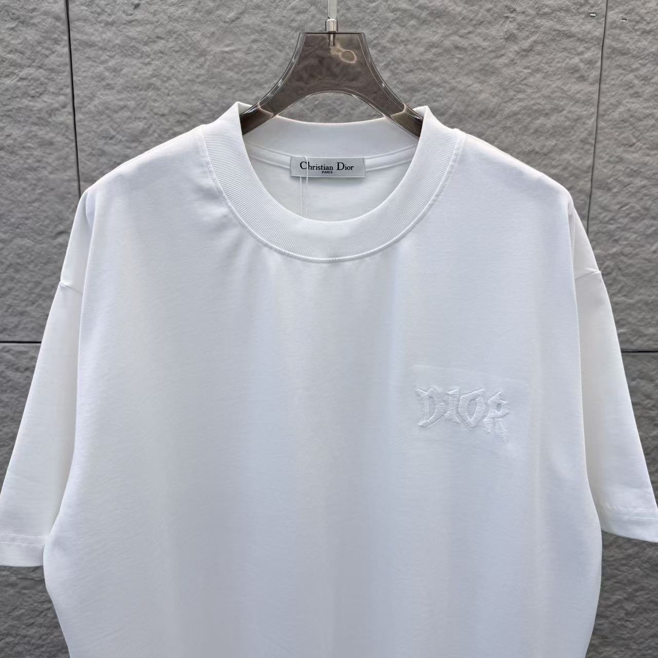 Dior DIO 2026春夏新款 蜜蜂字母锁链绣花