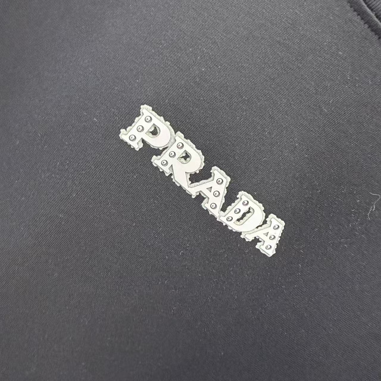 Prada PRA 2026春夏新款 3D立体滴胶