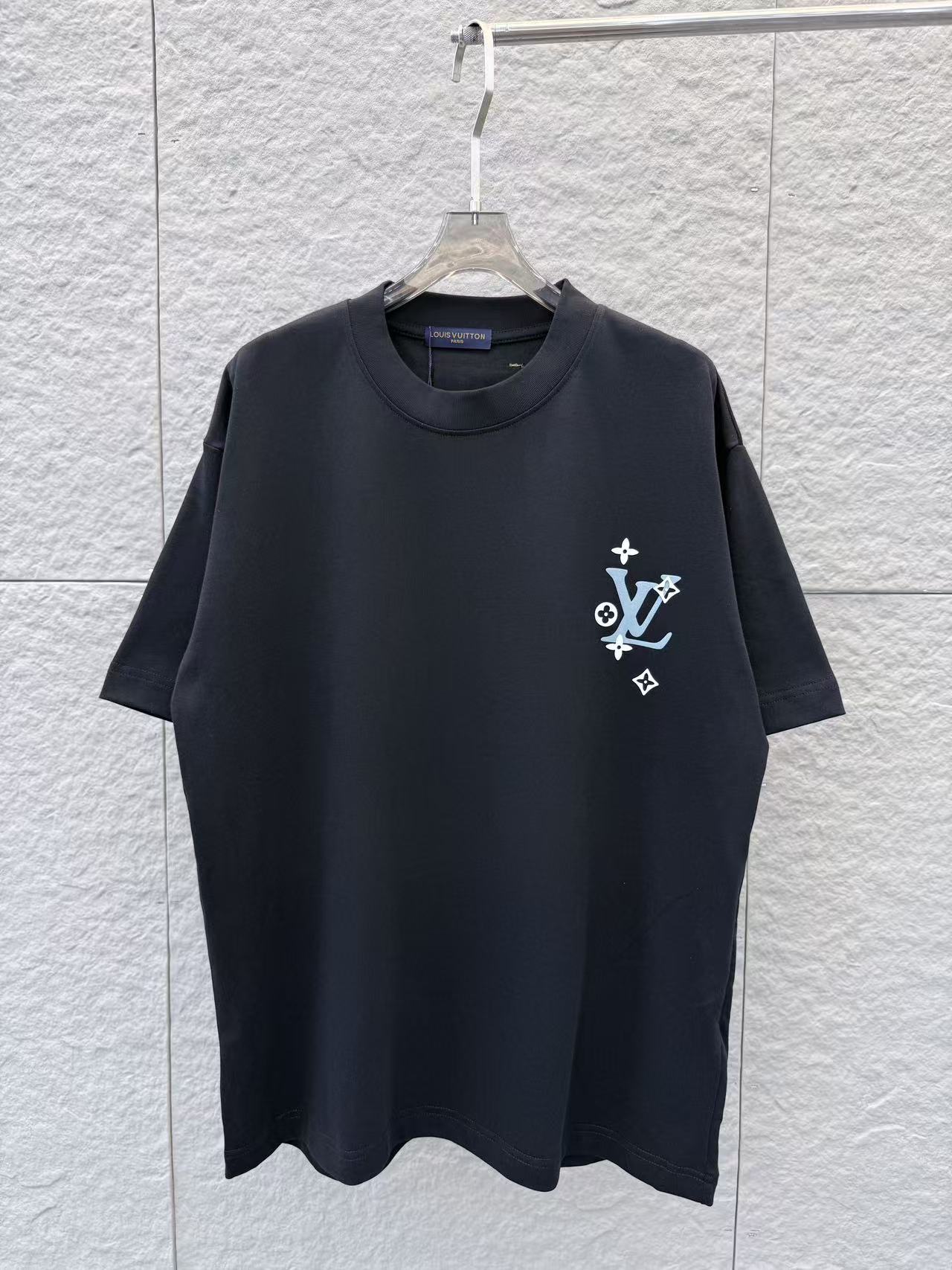 Louis Vuitton 1V 2026春夏新款 3D立体滴胶