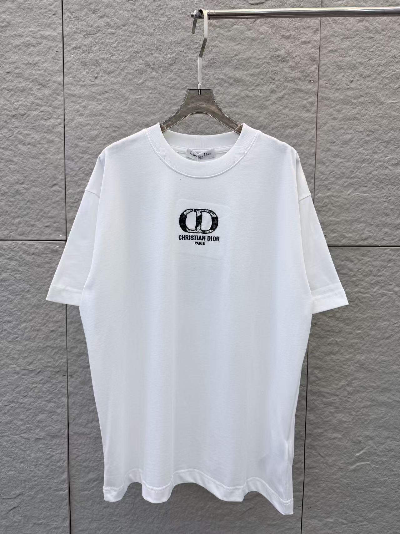 Dior DIO 2026春夏新款 牛仔贴布烧花