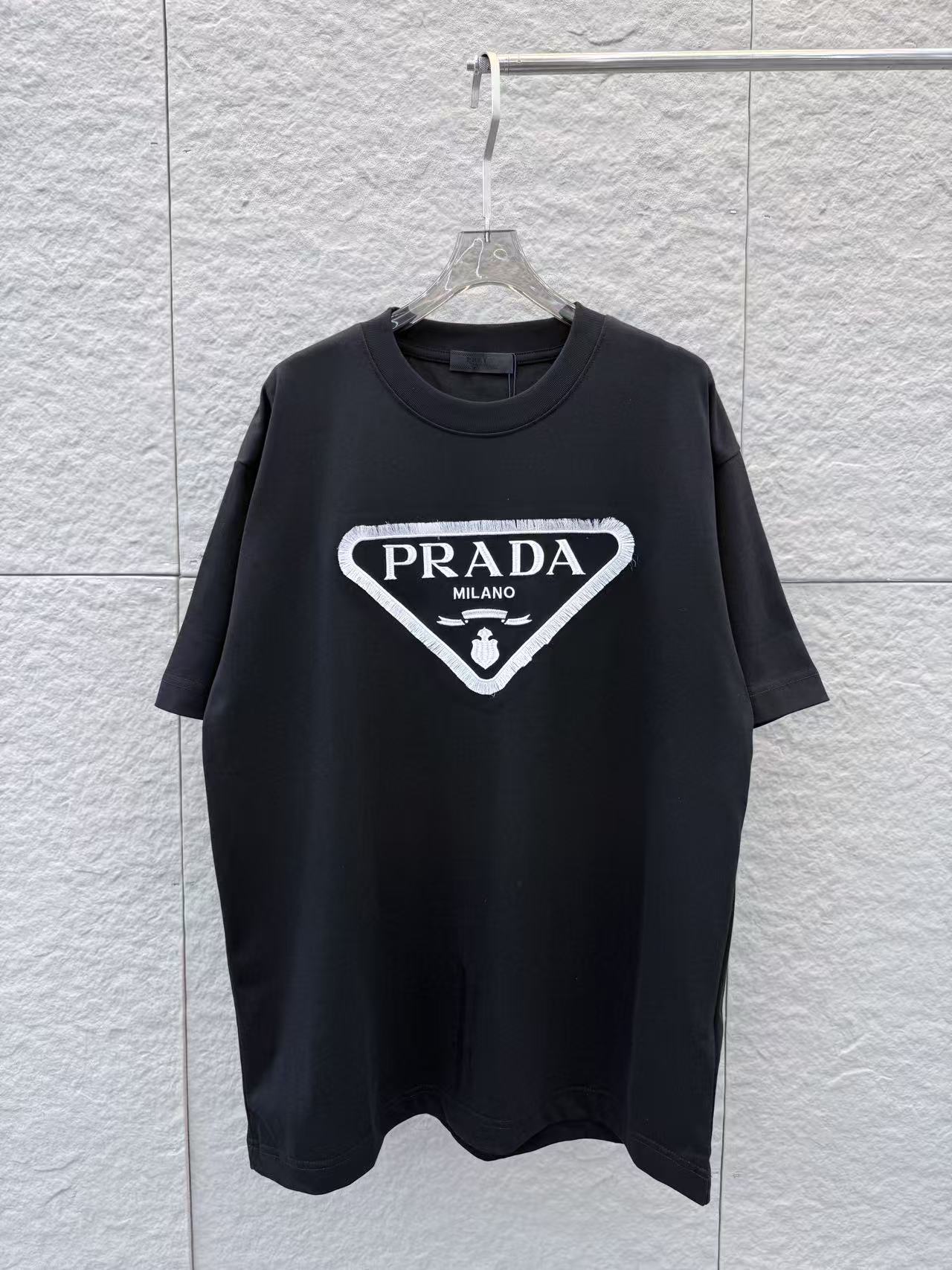 Prada PRA 2026春夏新款 流苏字母绣花